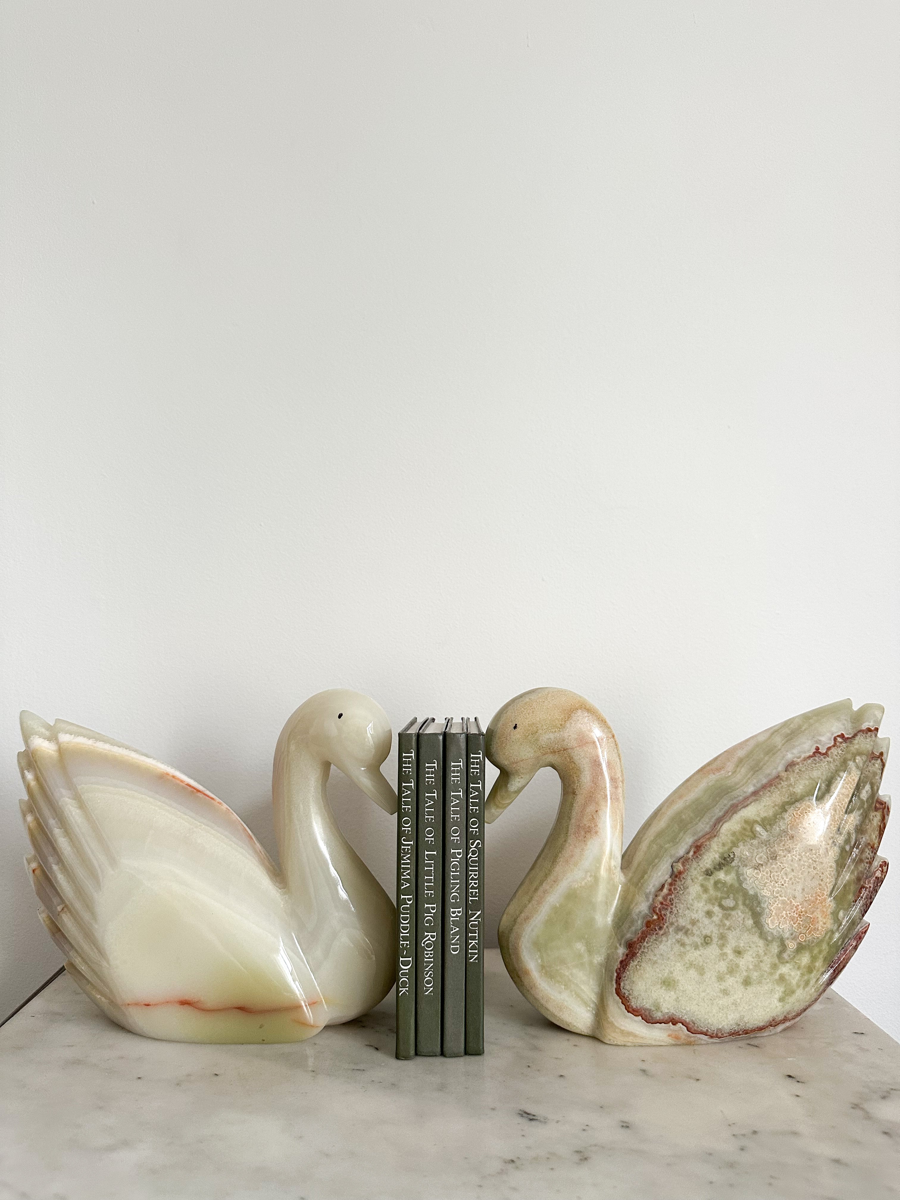 Large pair of antique marble swan bookends - Moppet