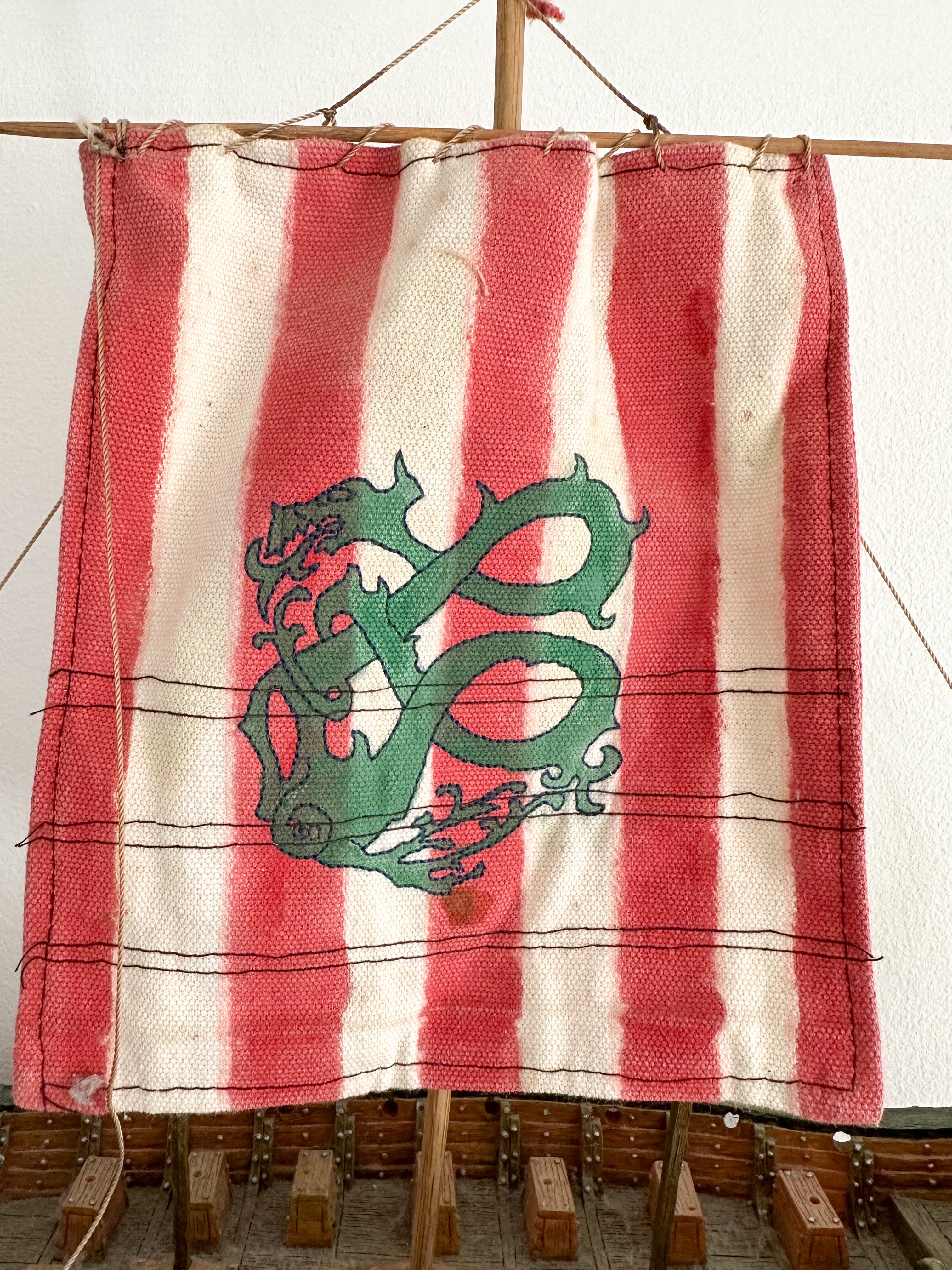 Vintage model Viking ship - Moppet