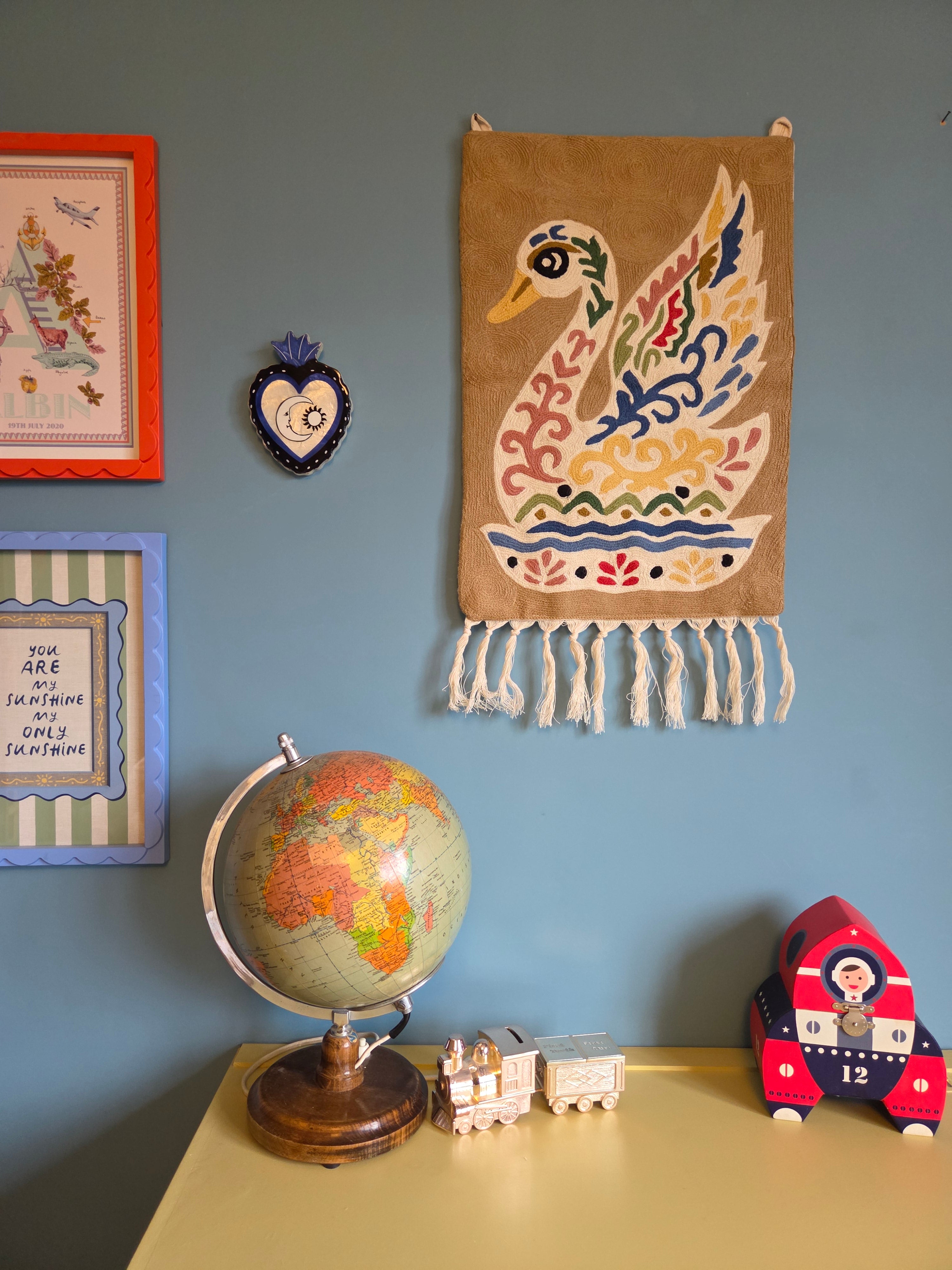 Handmade folk art Swan crewel wall hanging tapestry | Sumbal - Moppet