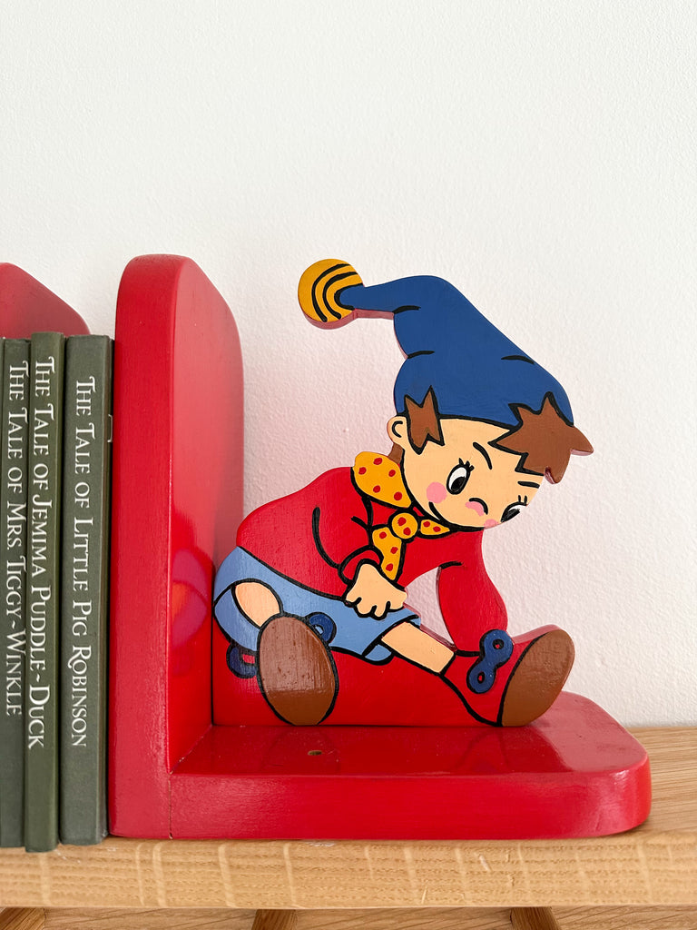 Pair of rare vintage wooden Noddy bookends, red and blue - Moppet