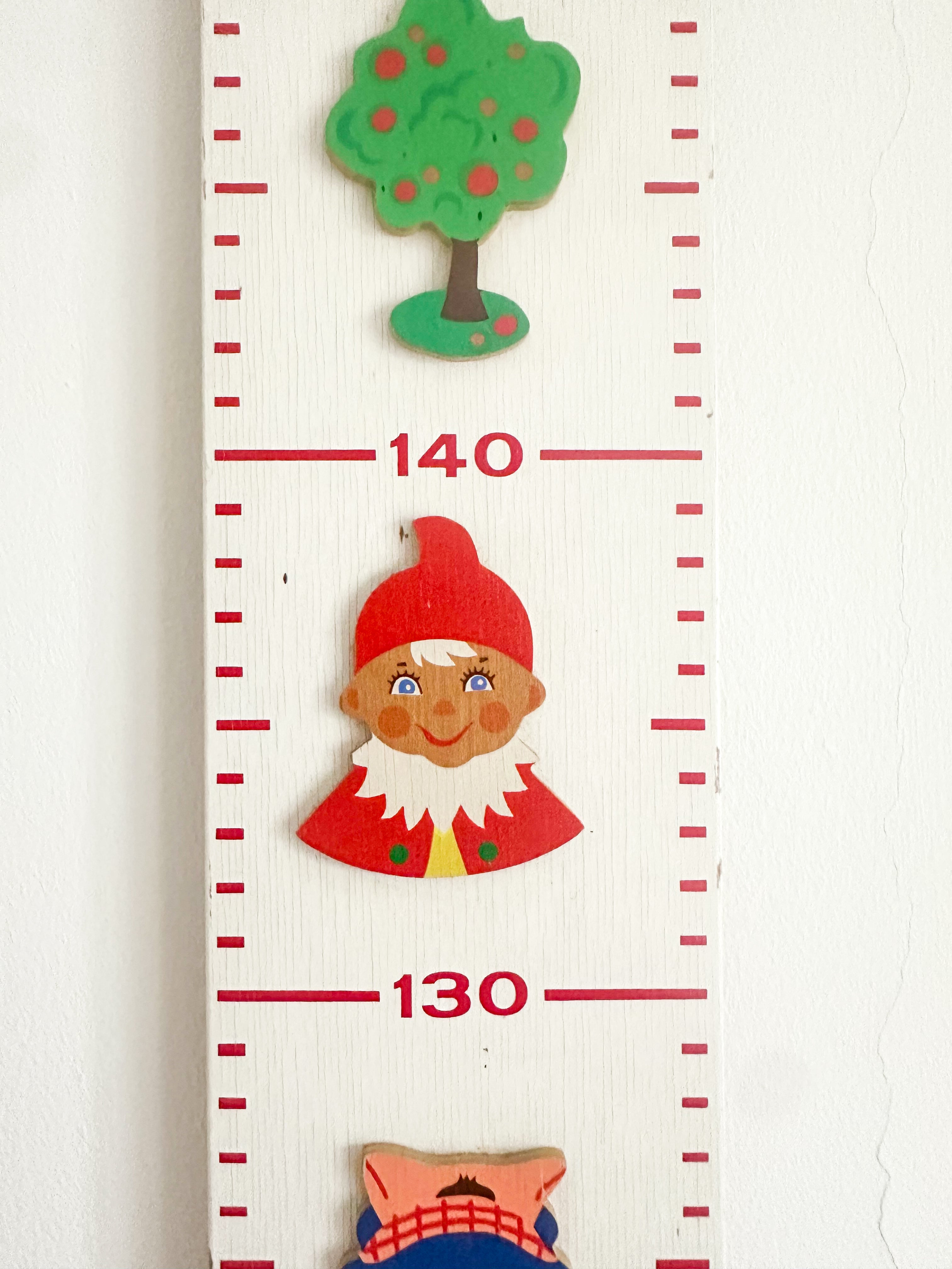 Vintage 1980s German wooden measuring stick or height chart, by Mertens Kunst - Moppet