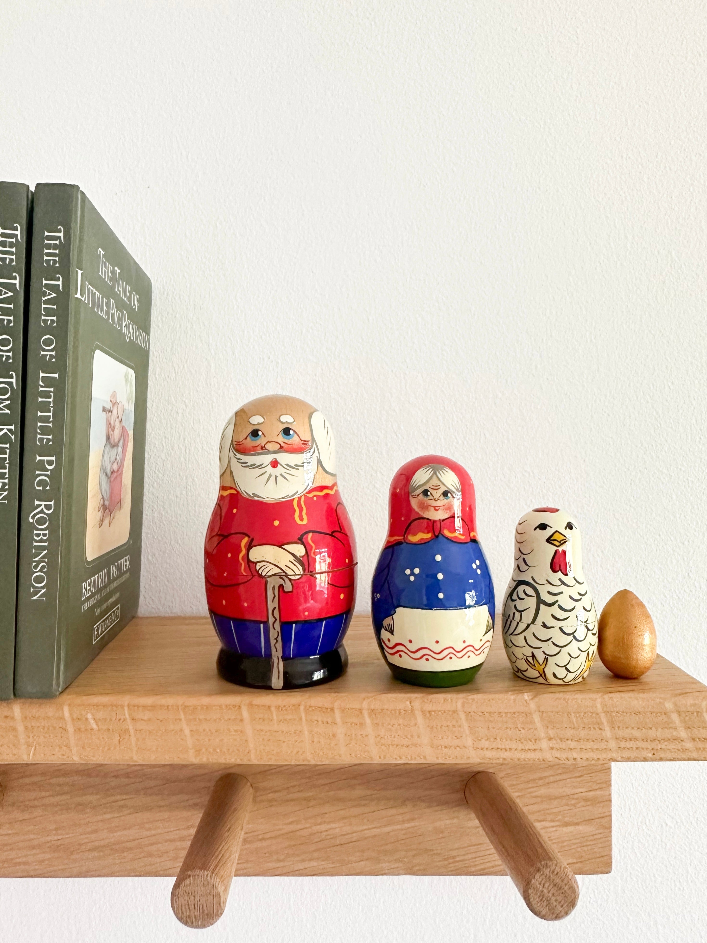 Vintage wooden nesting Russian Matryoshka dolls of the Aesop Fable 'The Hen that Laid the Golden Egg' - Moppet