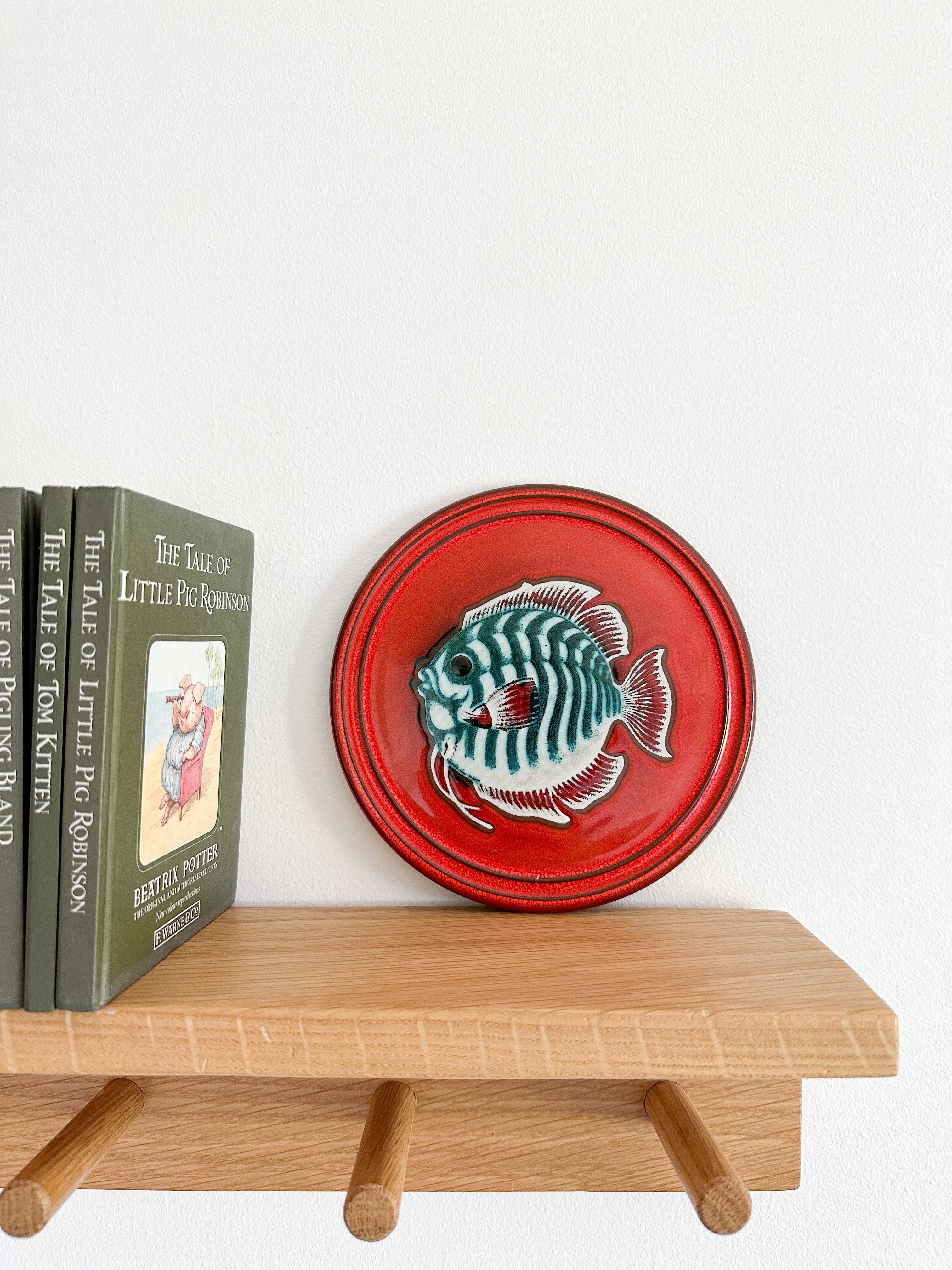 Vintage 1970s Hornsea Pottery ceramic fish wall plaque - Moppet