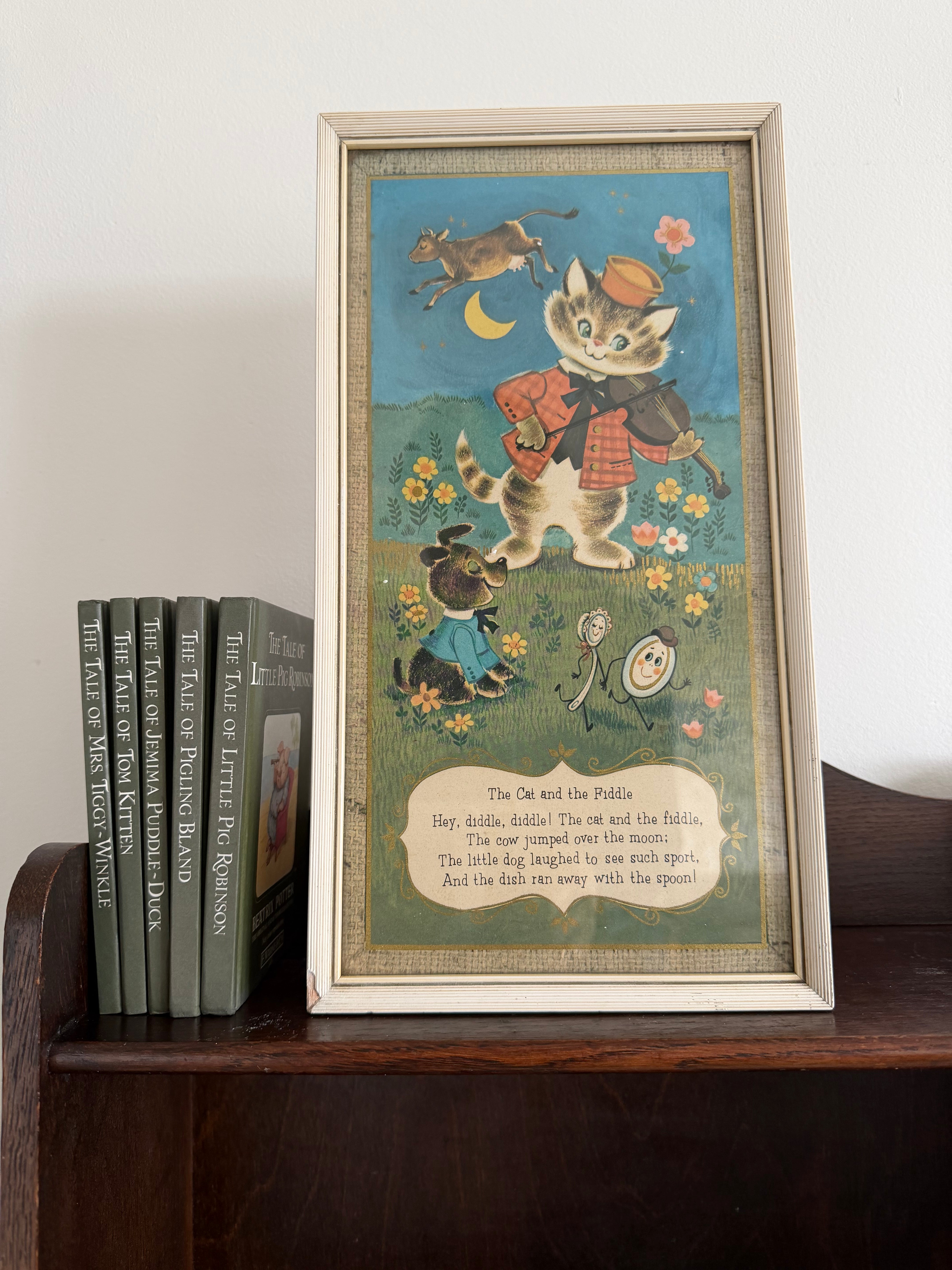 Vintage 1950s print featuring the Hey Diddle Diddle (a Cat and a Fiddle) nursery rhyme