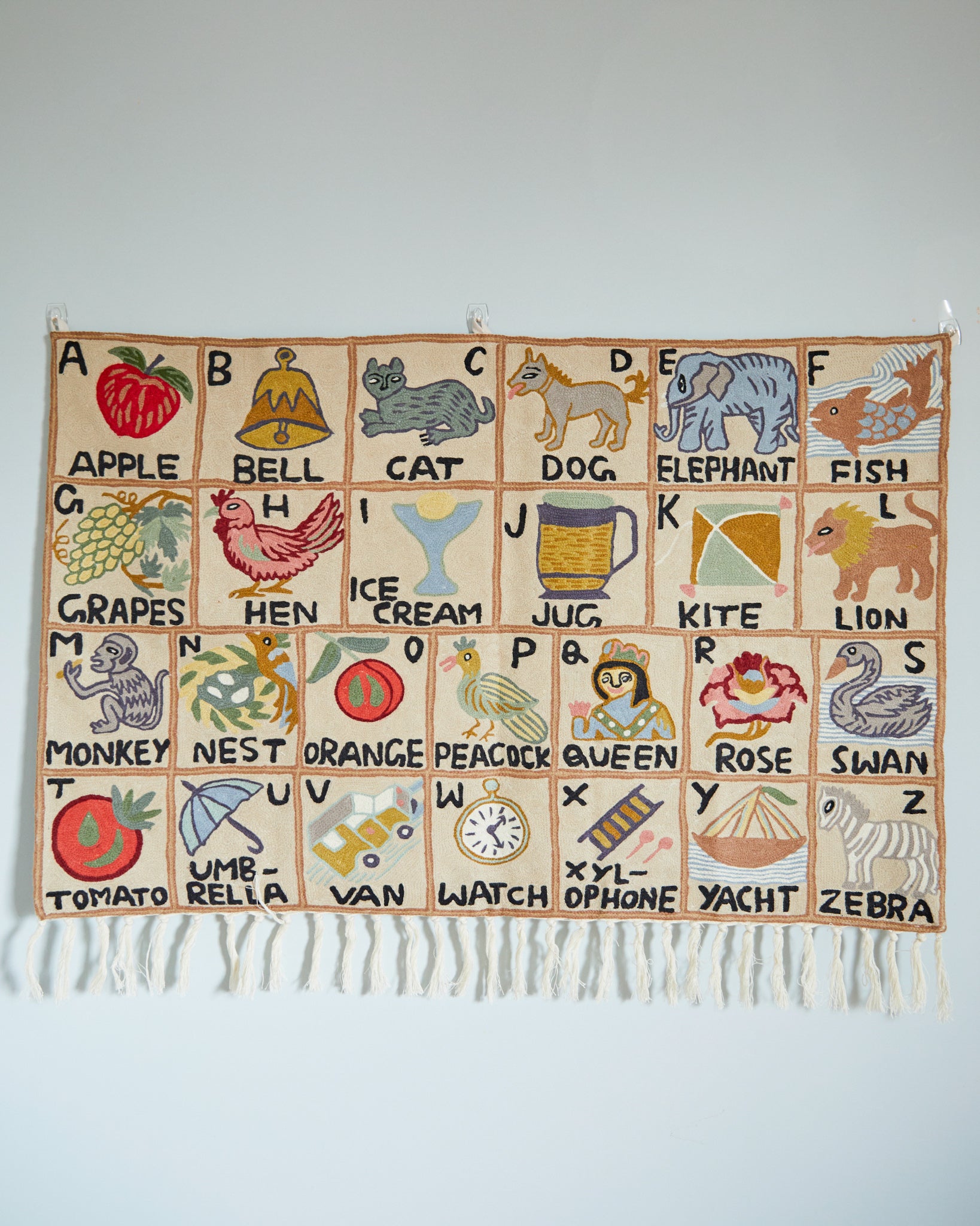 Alphabet tapestry, Suru (landscape)