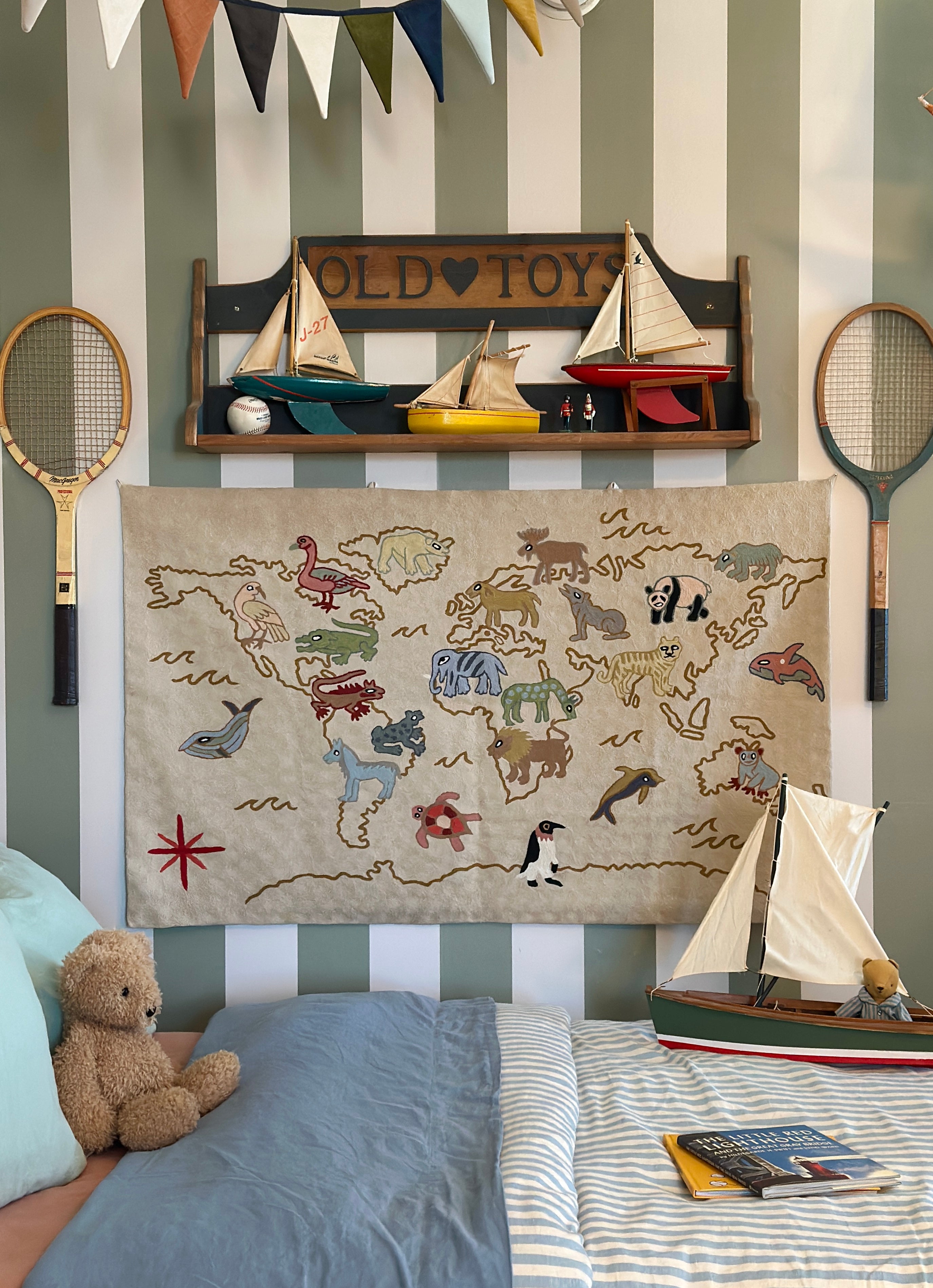 Handmade folk art World Map crewel kids’ wall hanging tapestry | Suru - Moppet