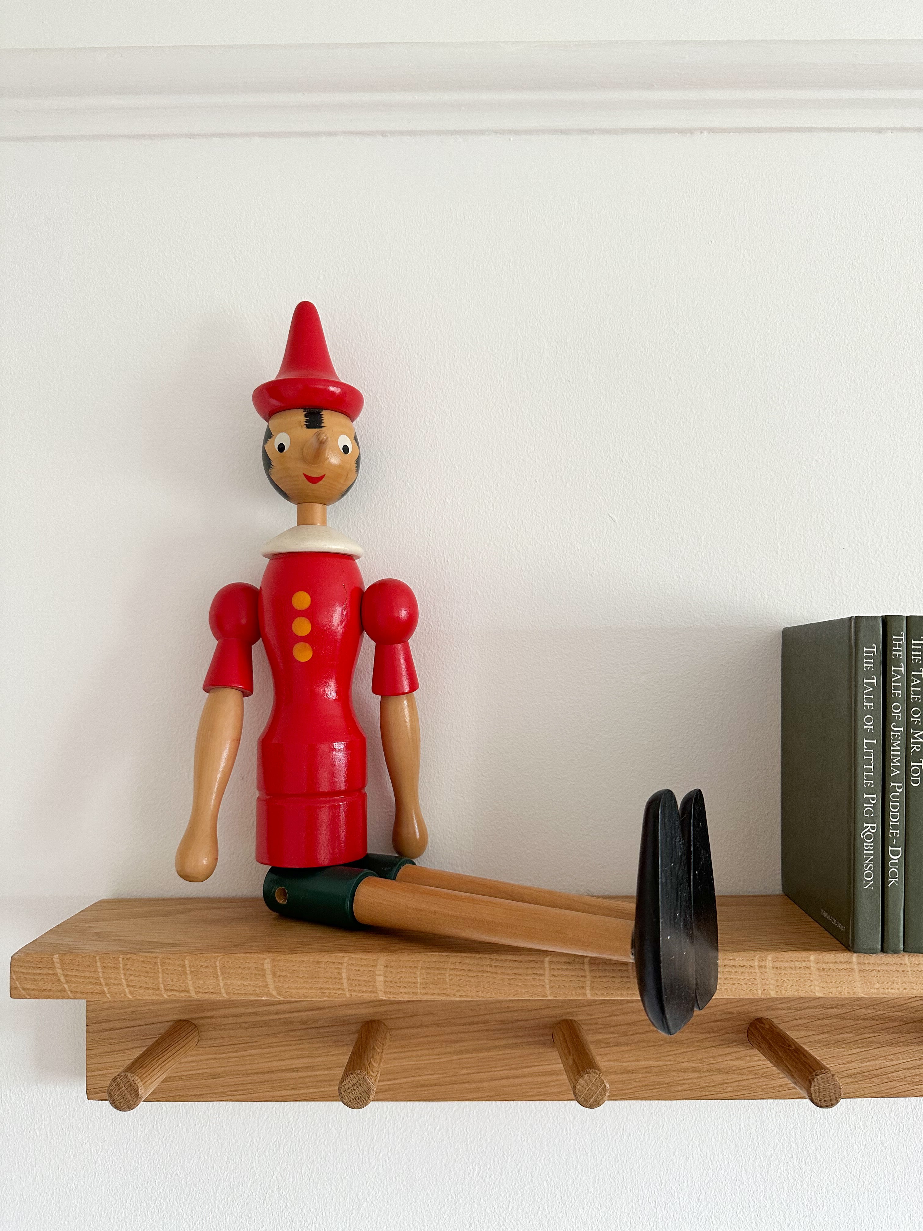 Vintage Italian wooden articulated wooden Pinocchio, extra large - Moppet