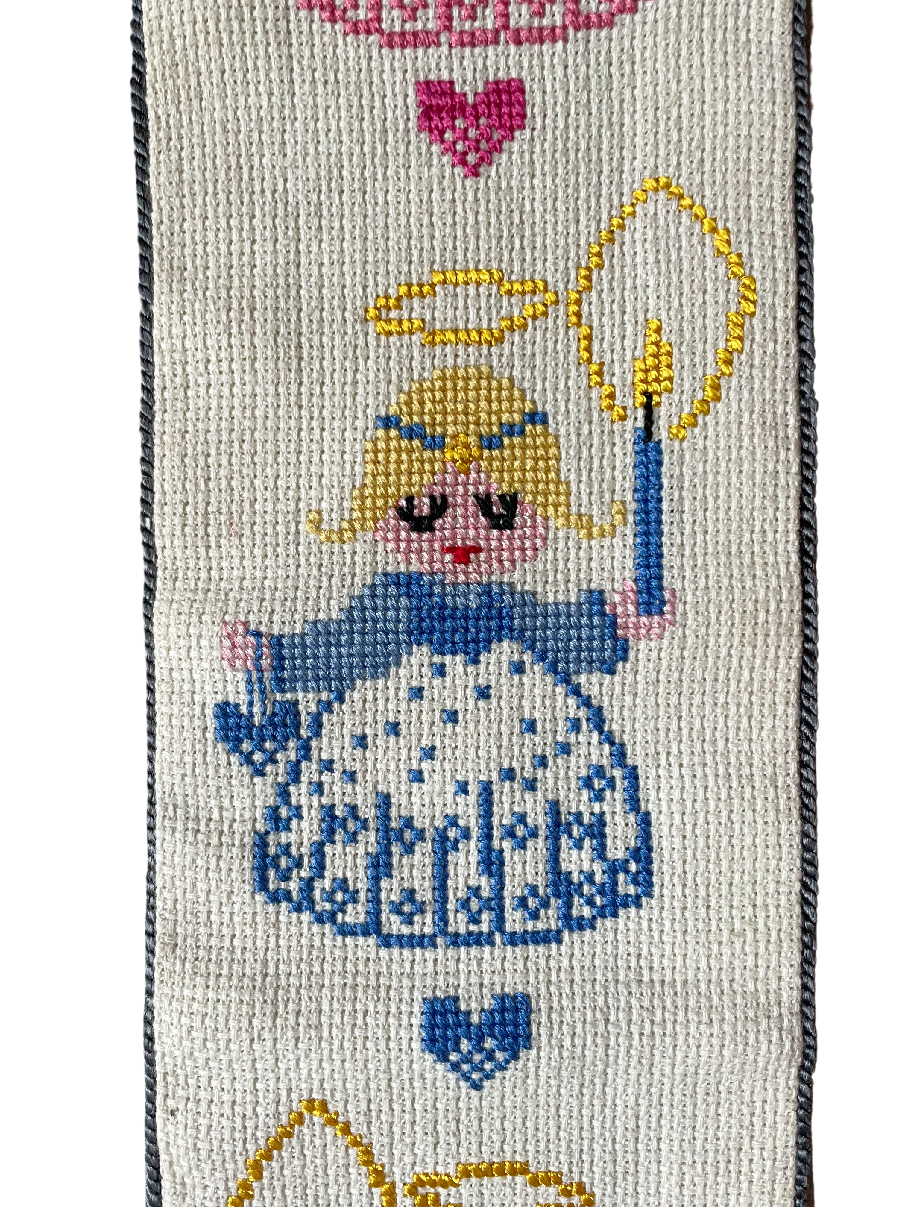Vintage 1960s Danish handmade embroidered Christmas wall hanging featuring three angels in pink, blue and lilac - Moppet