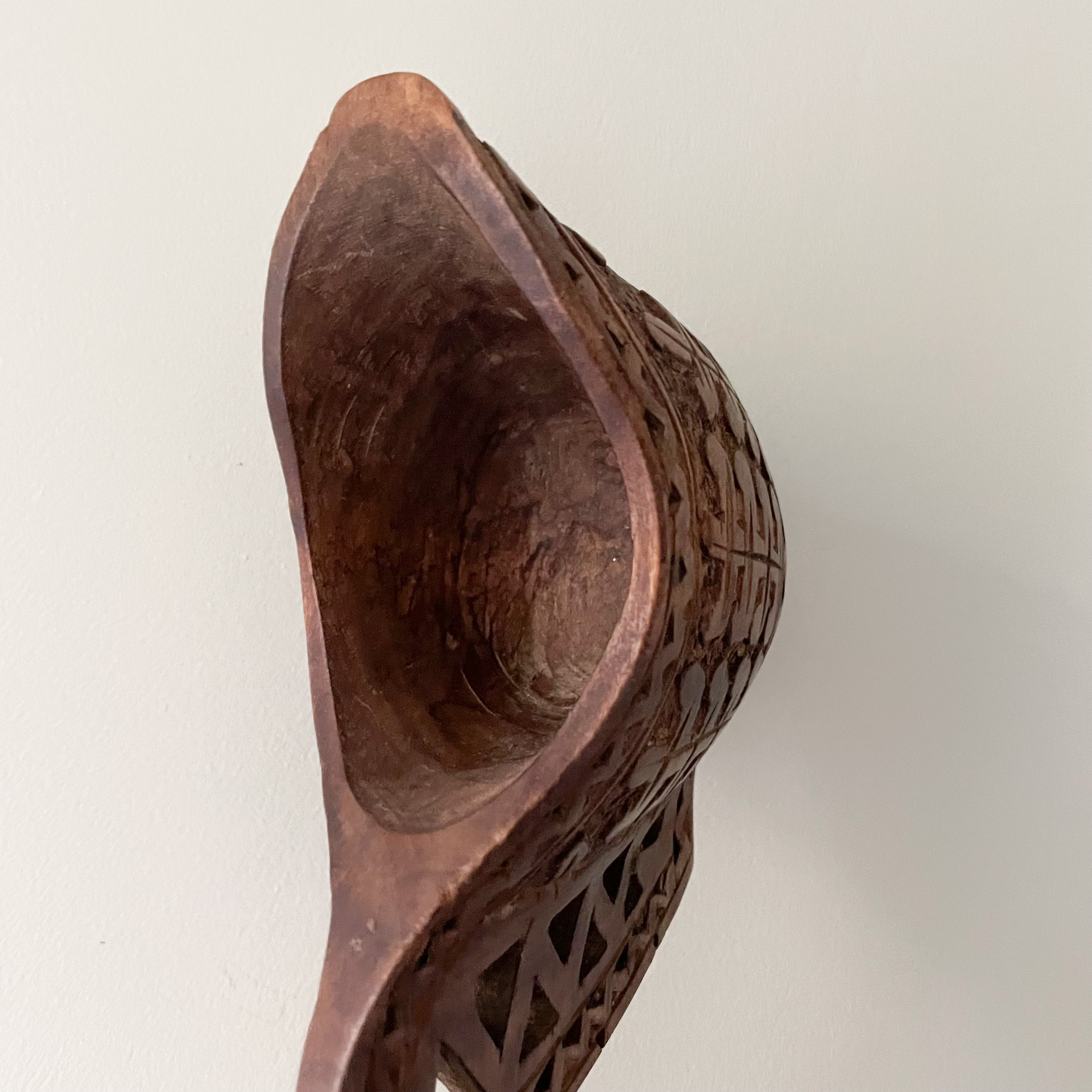 Vintage Scandinavian Kuksa cup hand carved with a stylised acanthus design - Moppet