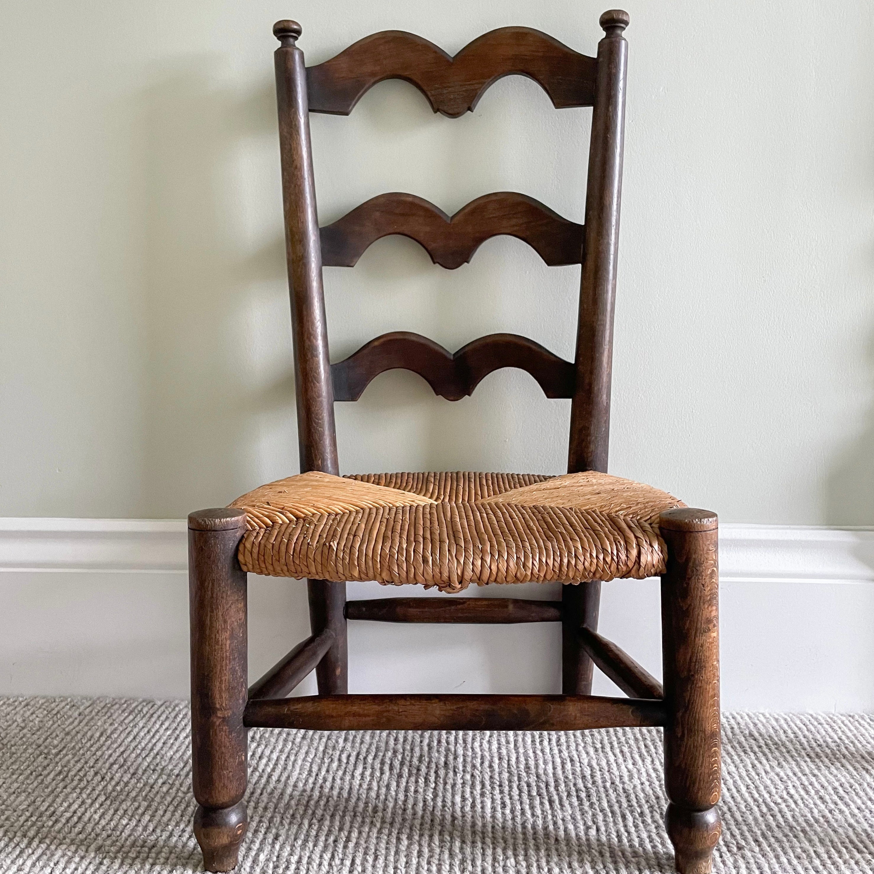 Vintage French wooden ladder-backed oak children's chair with rush seat - Moppet