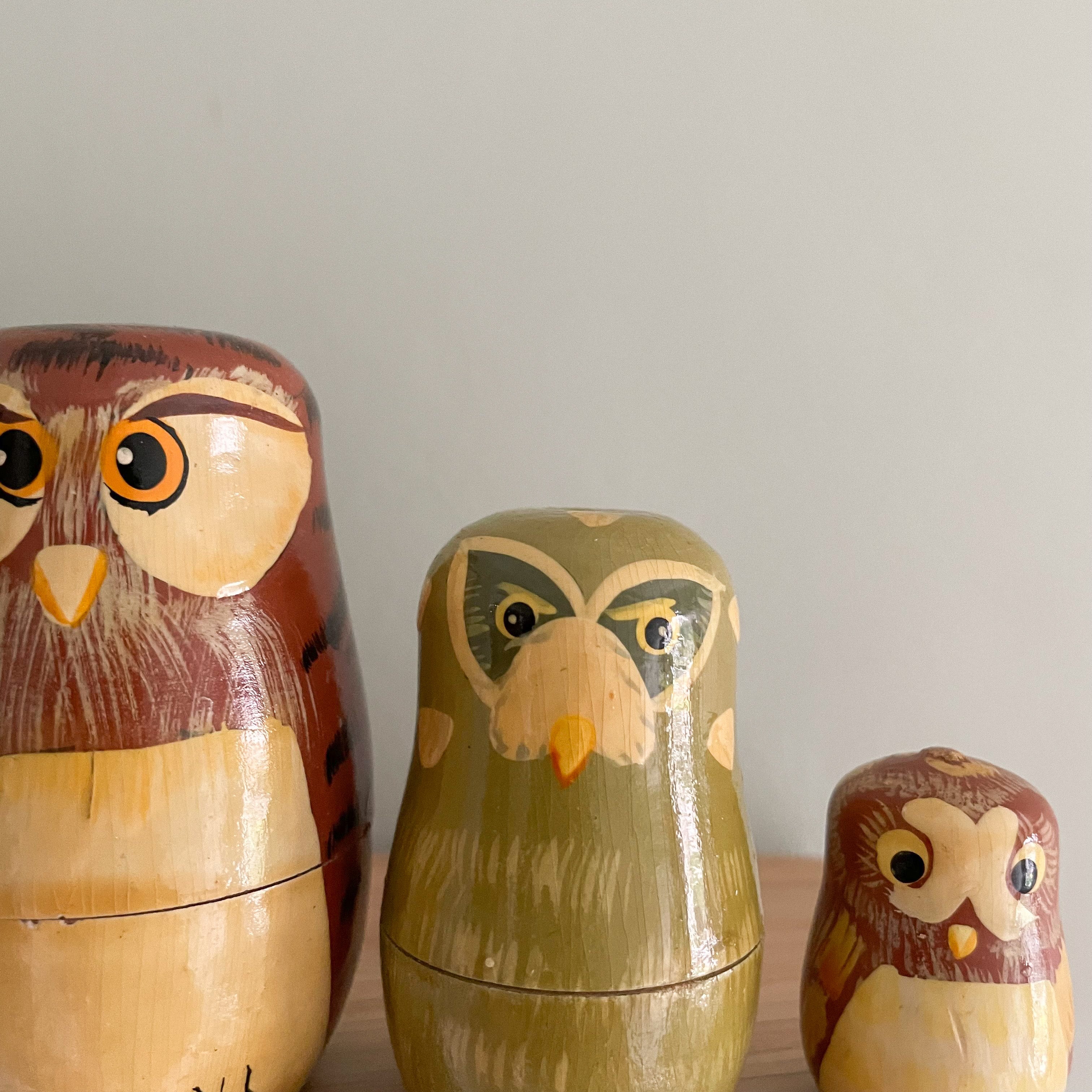 Vintage wooden nesting owl Russian Matryoshka dolls - Moppet