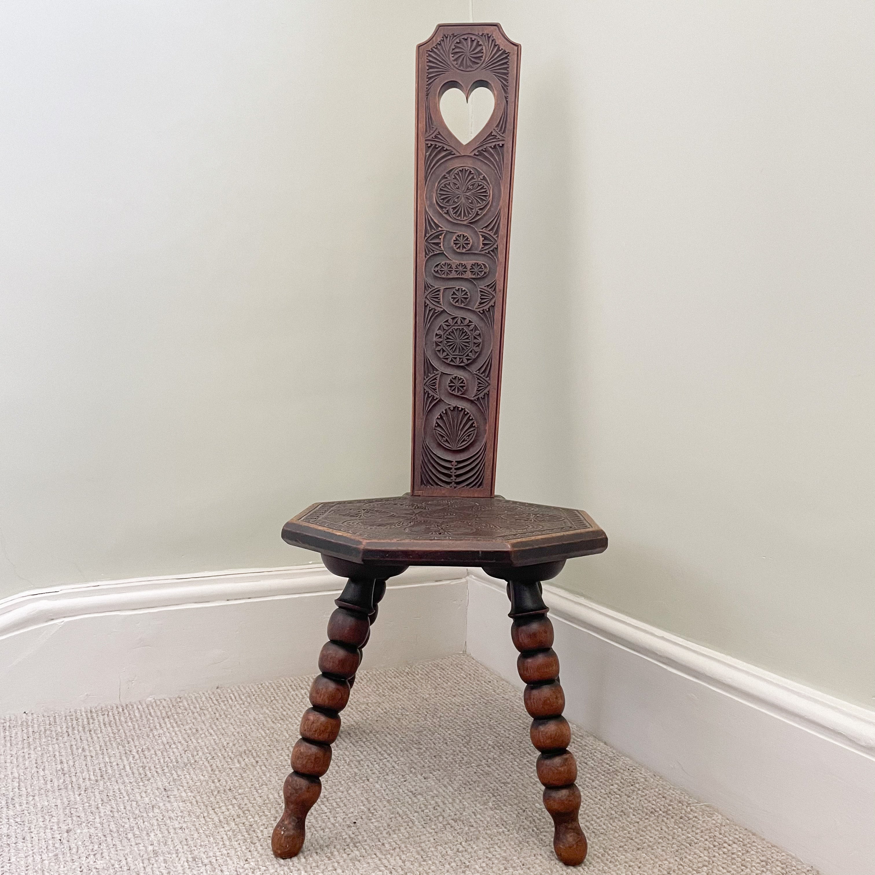 Vintage oak spinning chair or Welsh love seat with bobbin legs - Moppet