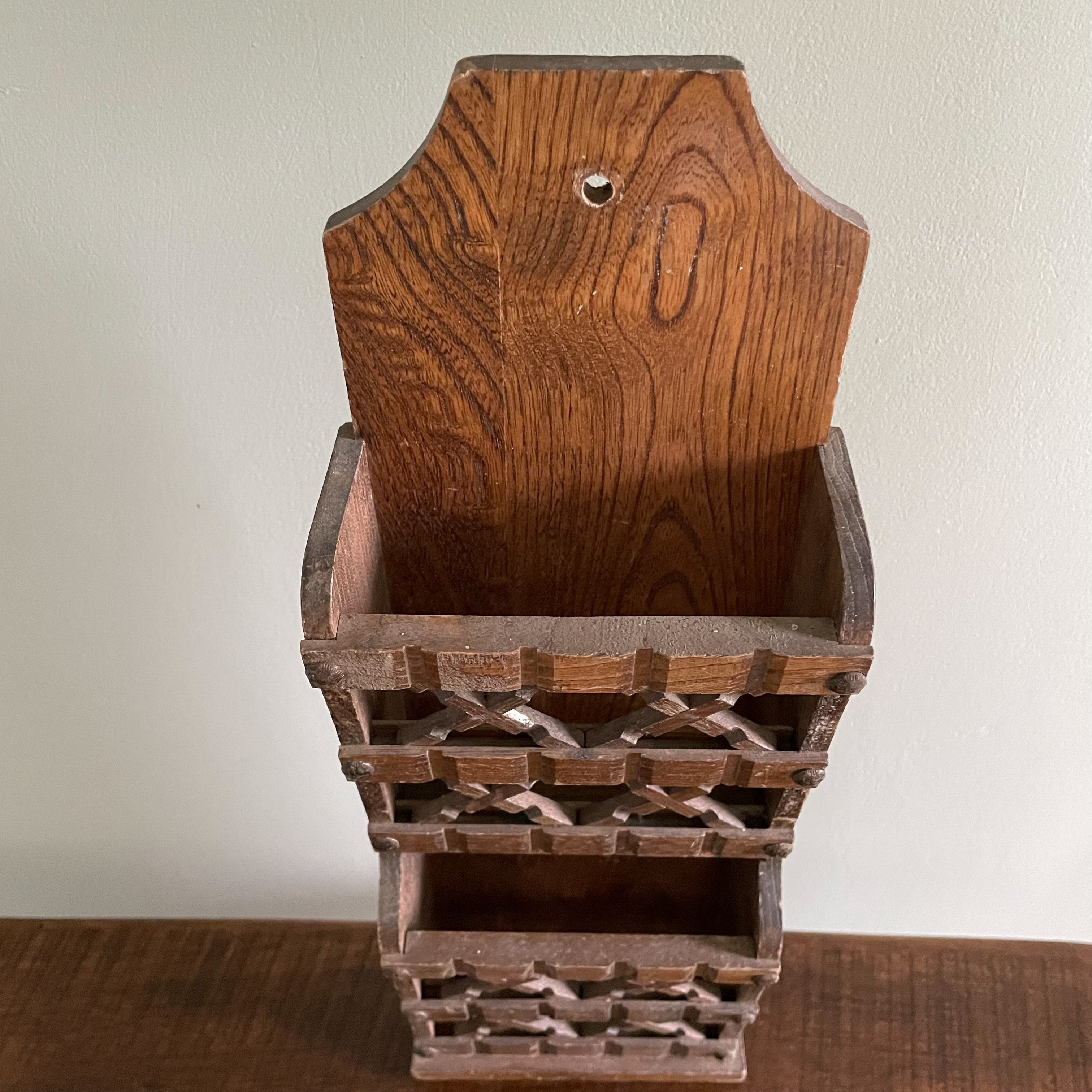Vintage 1960s Japanese wooden wall tidy or note holder, by Pat Yoshikawa - Moppet