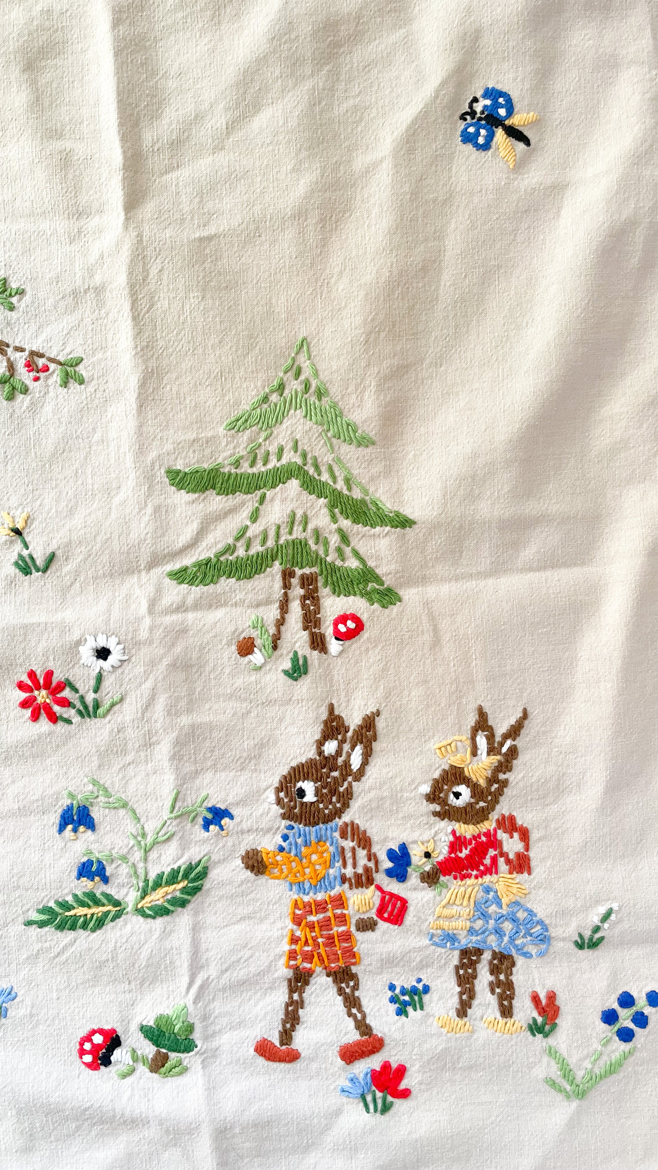 Vintage midcentury hand-embroidered Easter wall hanging tapestry or table cloth/runner featuring an Easter bunny rabbit school class room - Moppet