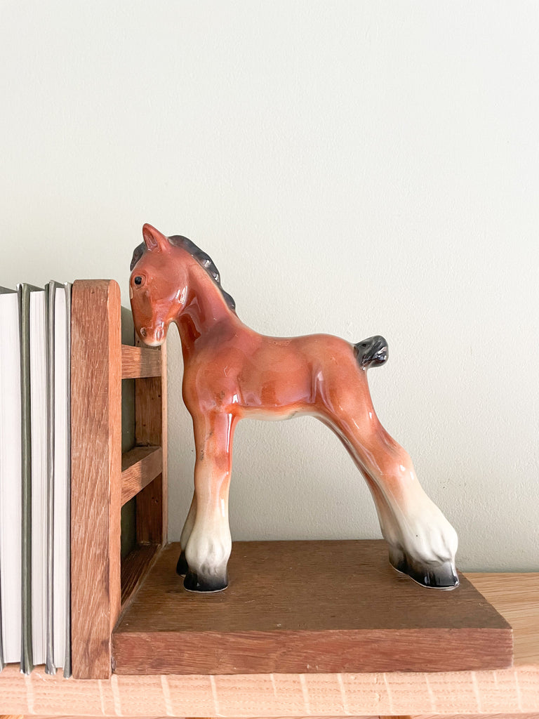 Pair of rare vintage 1960s ceramic china and wooden chestnut brown pony/horse/foal bookends - Moppet