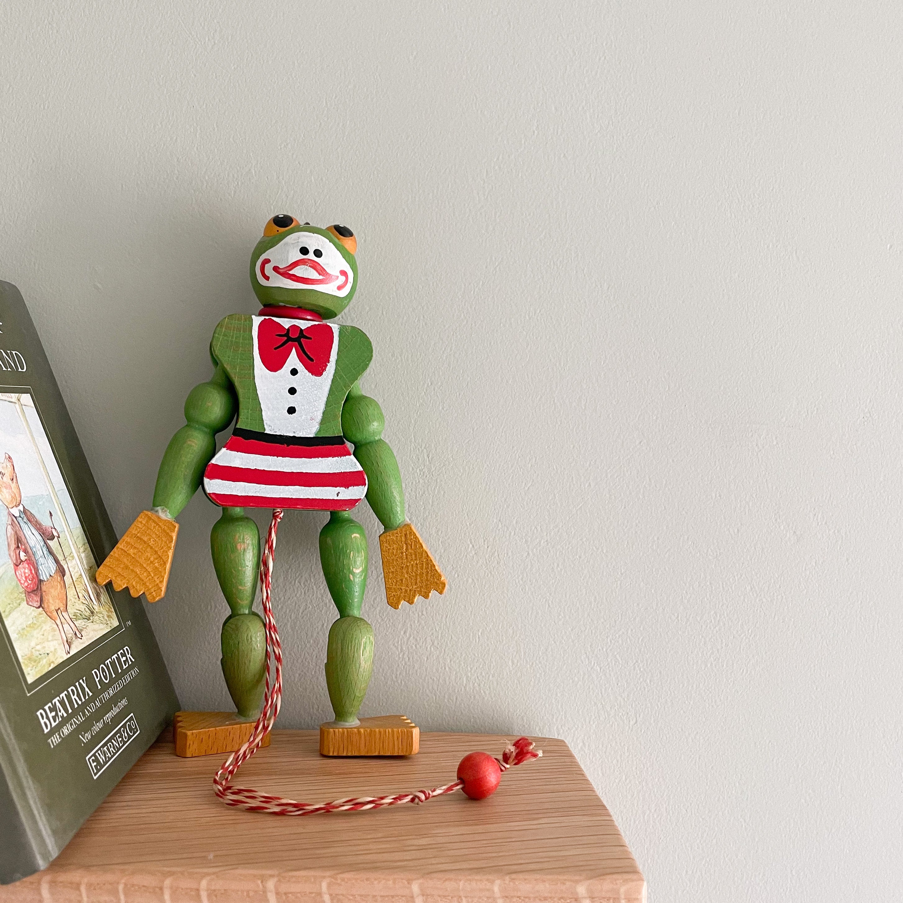 Vintage wooden Austrian frog jumping jack or pull toy, by M Gschnitzer - Moppet