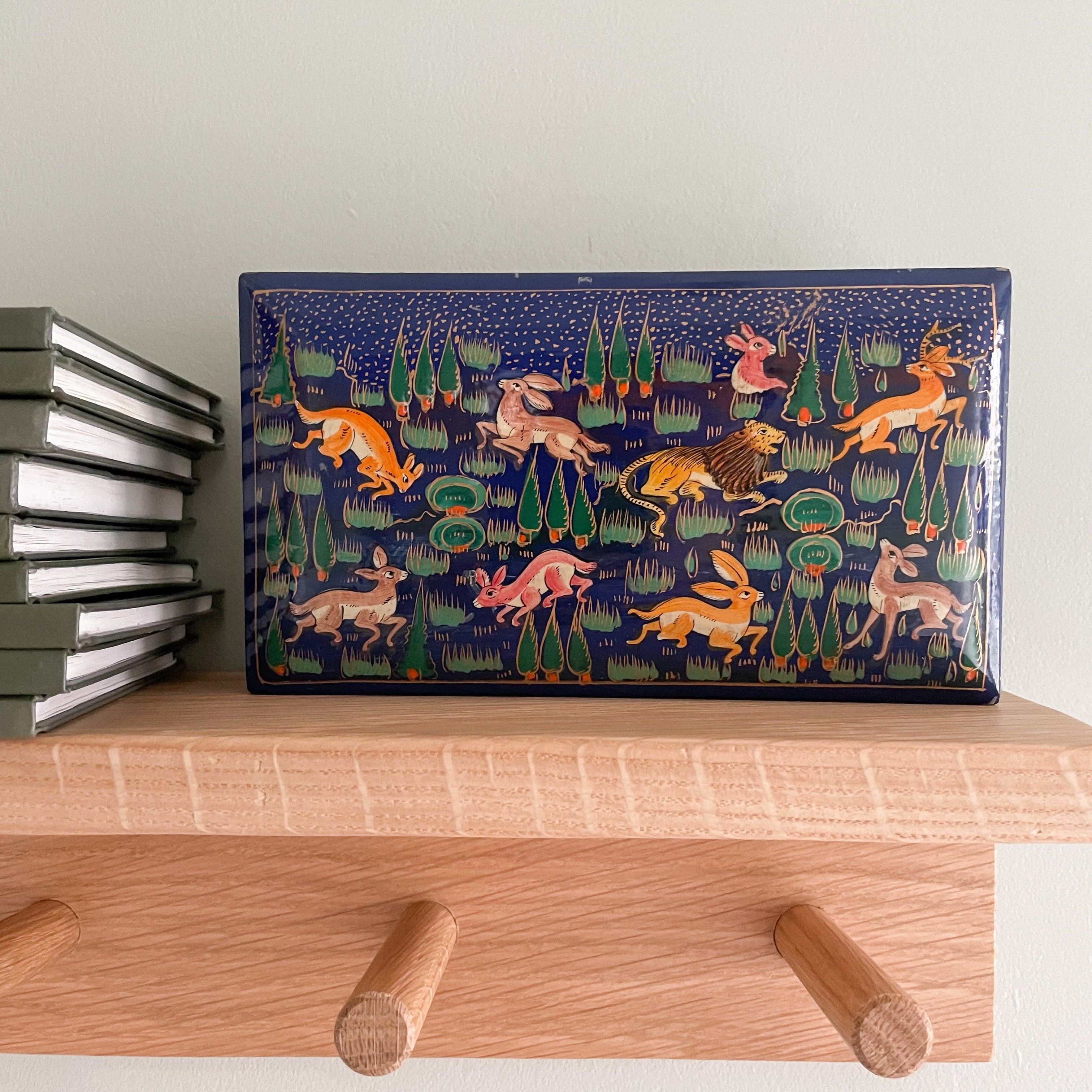 Vintage Kashmiri folk art papier maché trinket box with jungle animals design - Moppet