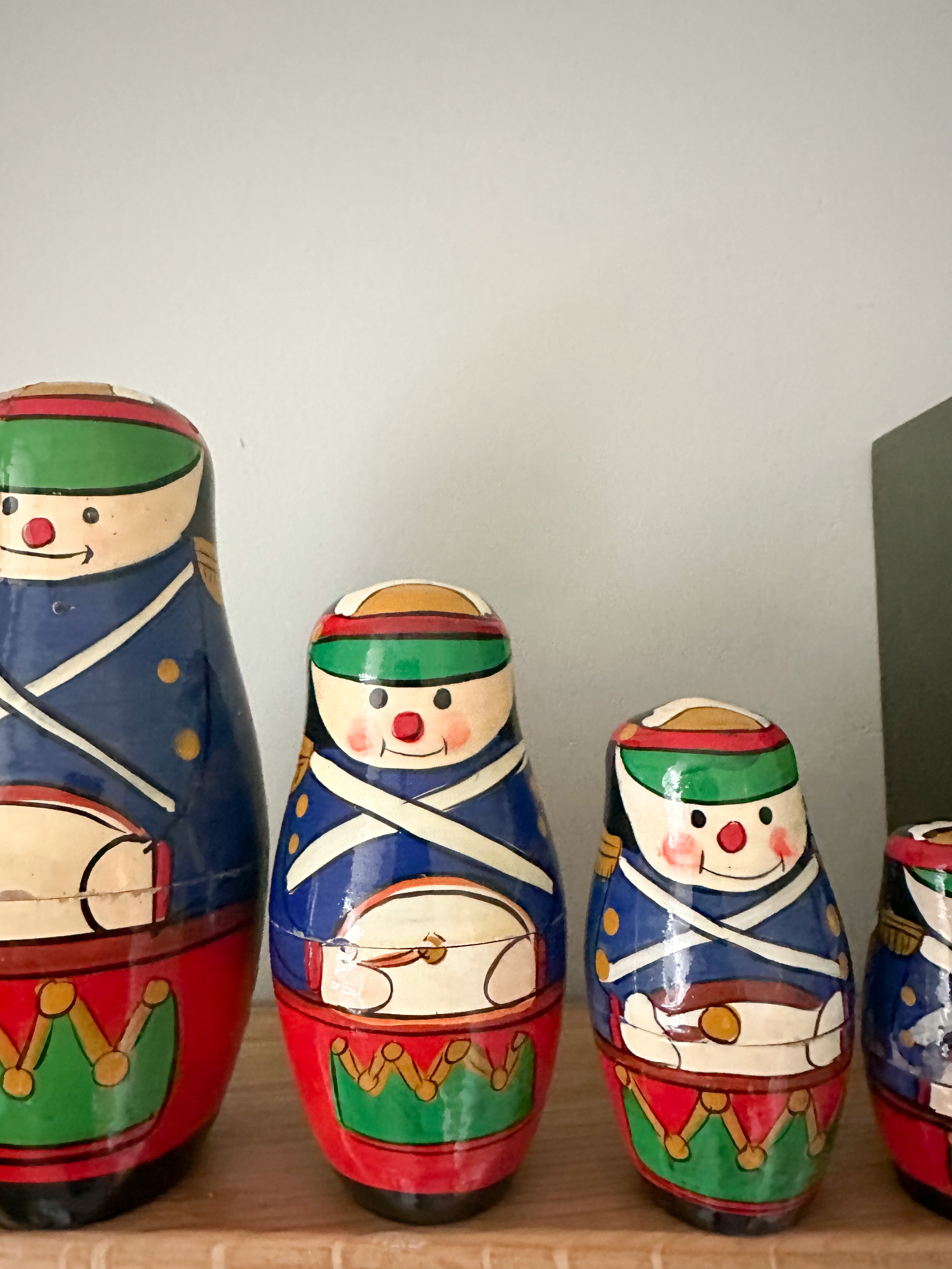 Vintage toy soldier wooden nesting Russian Matryoshka dolls - Moppet