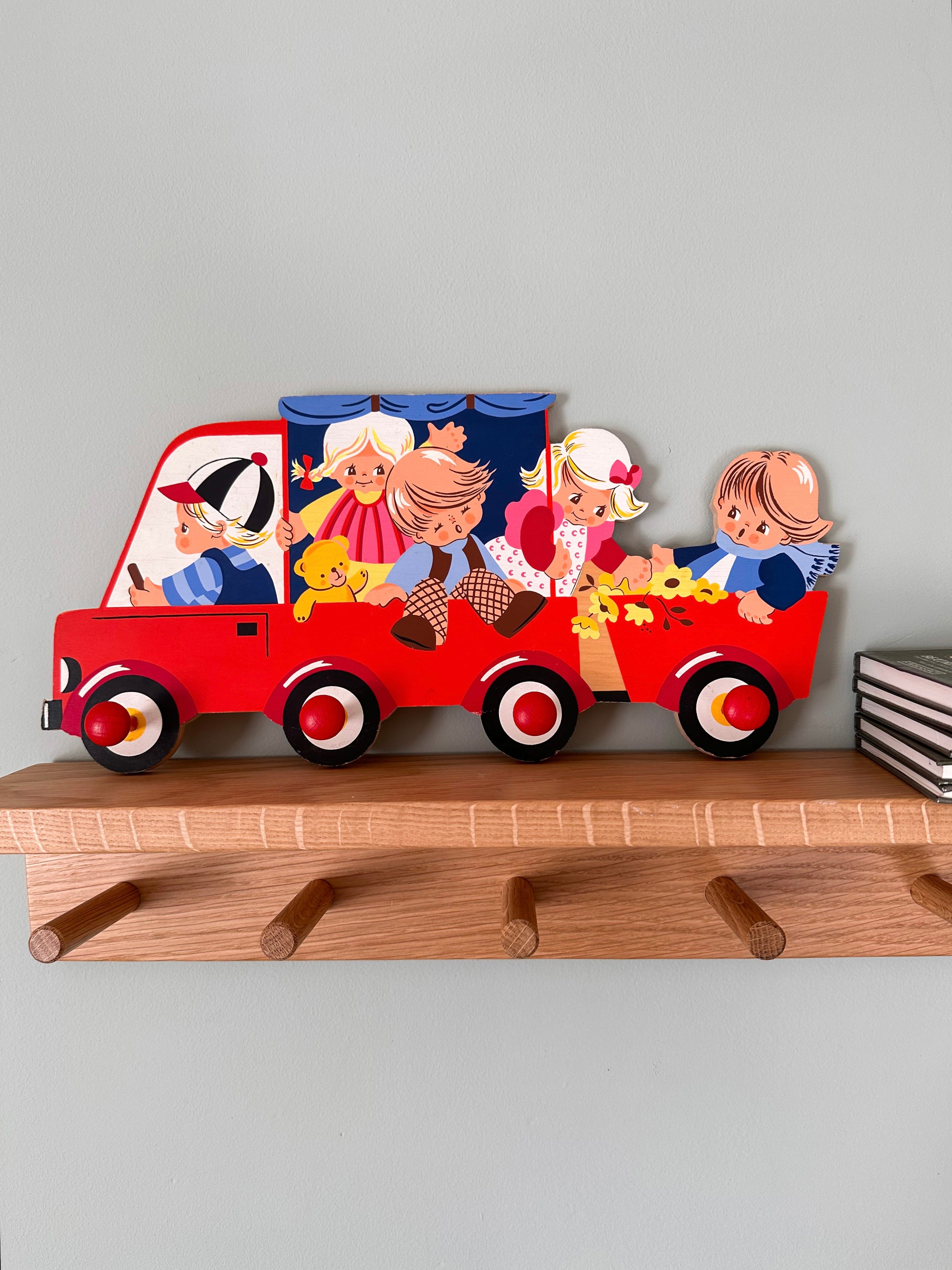 Vintage 1970s German wooden peg rail coat hook with children in truck design, by Mertens Kunst - Moppet