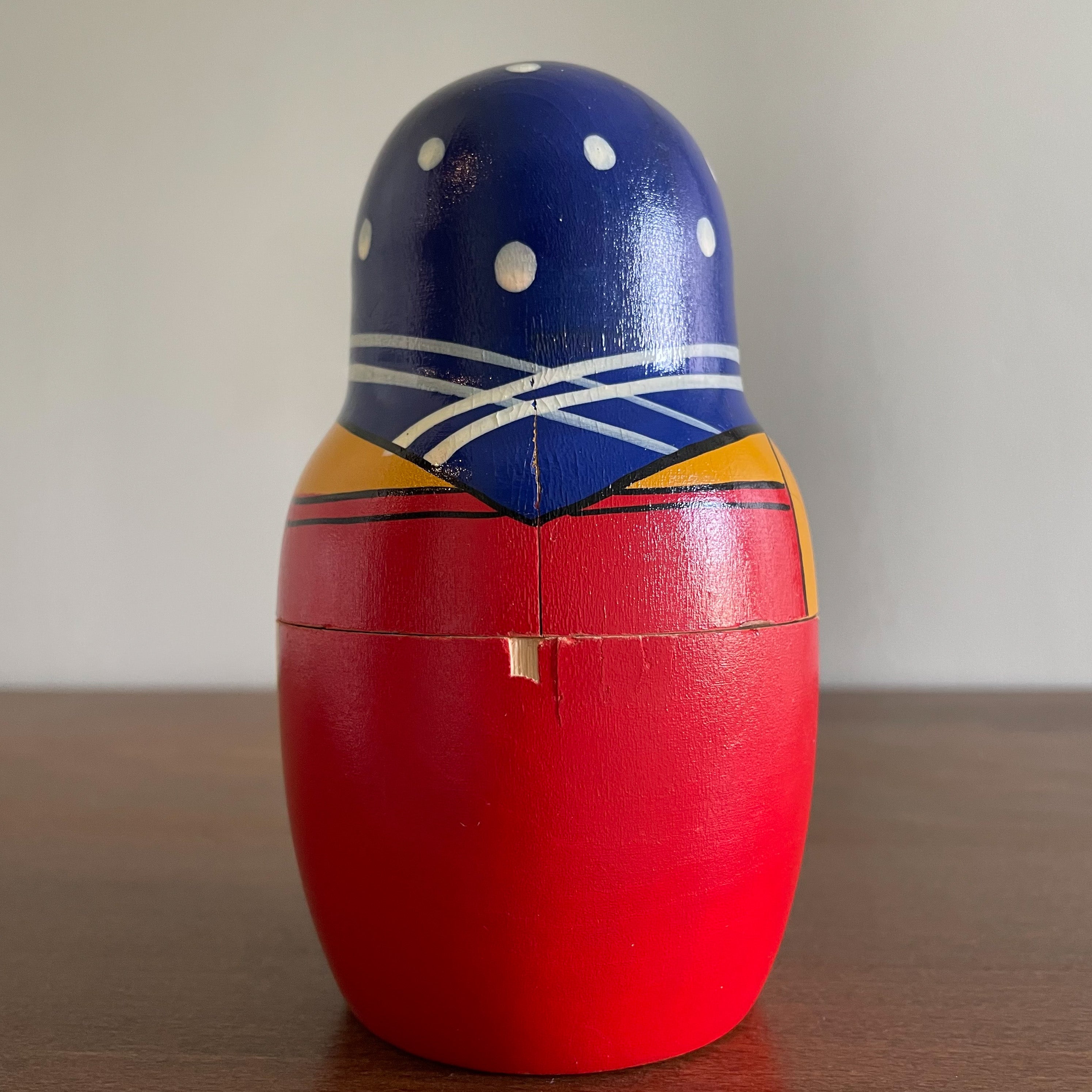 Vintage wooden nesting Russian Matryoshka dolls in rainbow colours - Moppet
