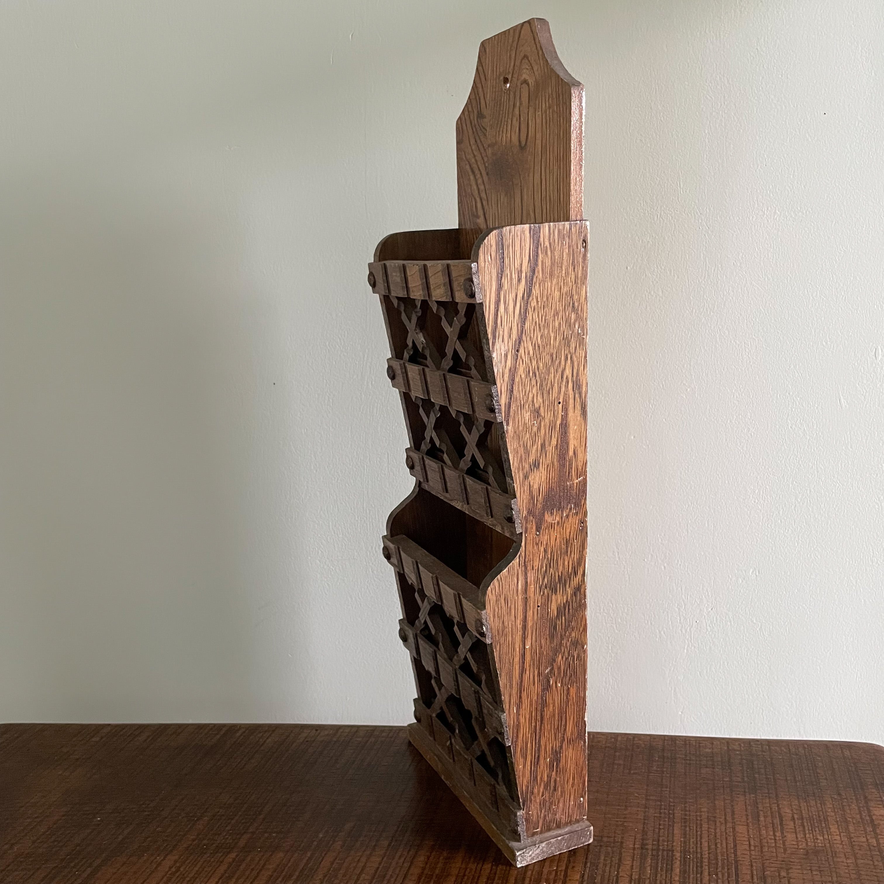 Vintage 1960s Japanese wooden wall tidy or note holder, by Pat Yoshikawa - Moppet