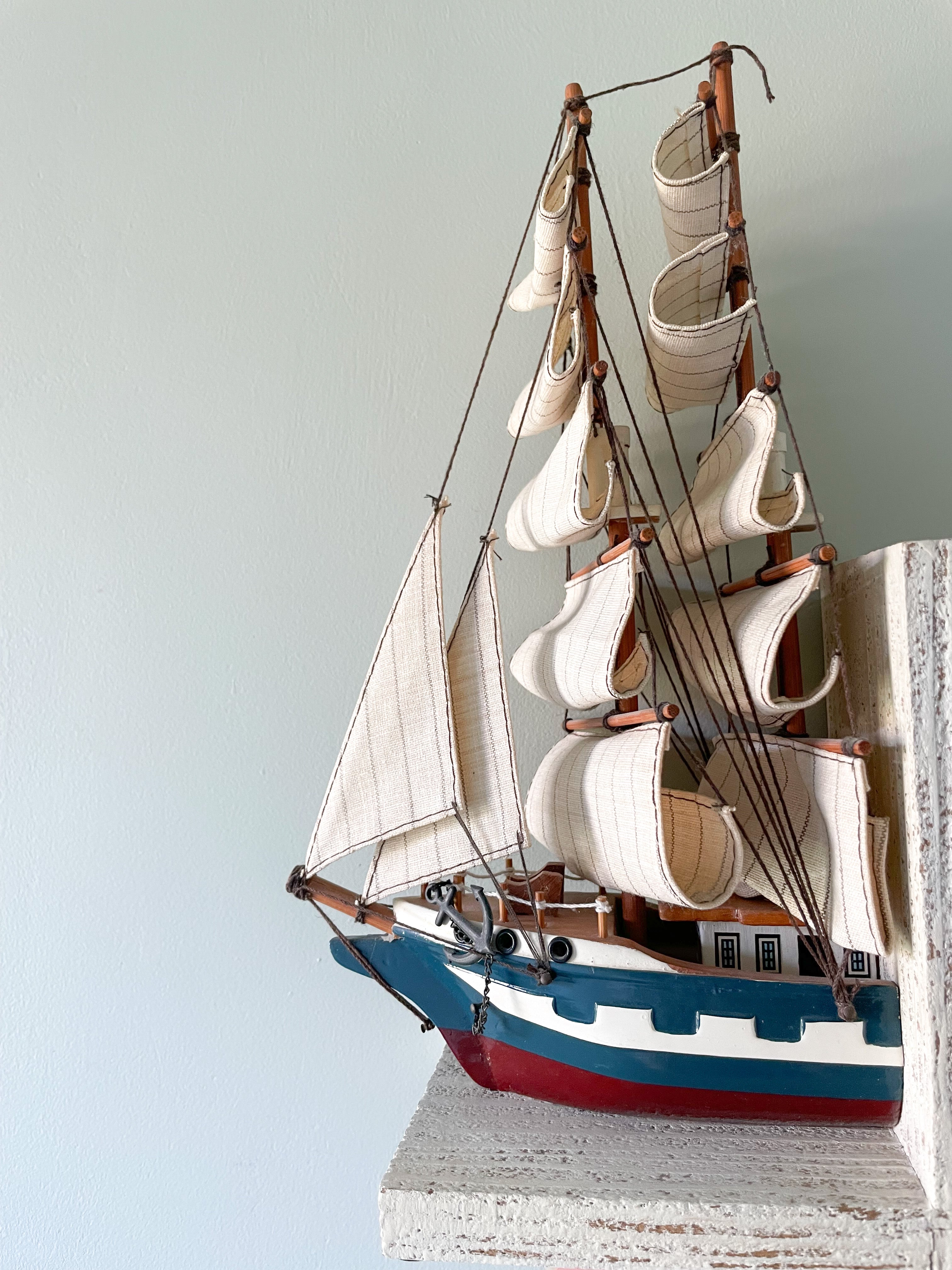 Pair of vintage wooden model sailing ship bookends - Moppet