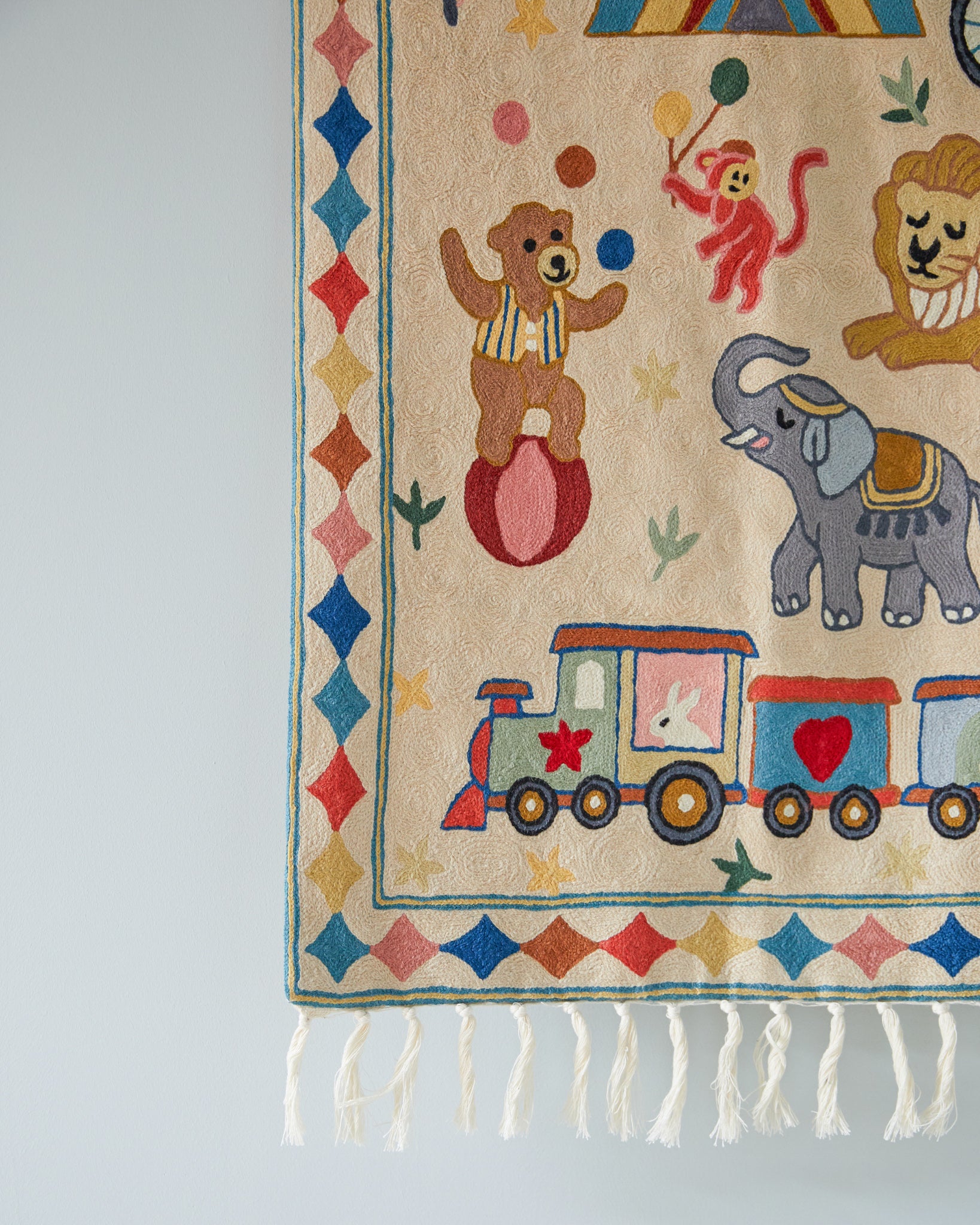 Circus tapestry, Anchar