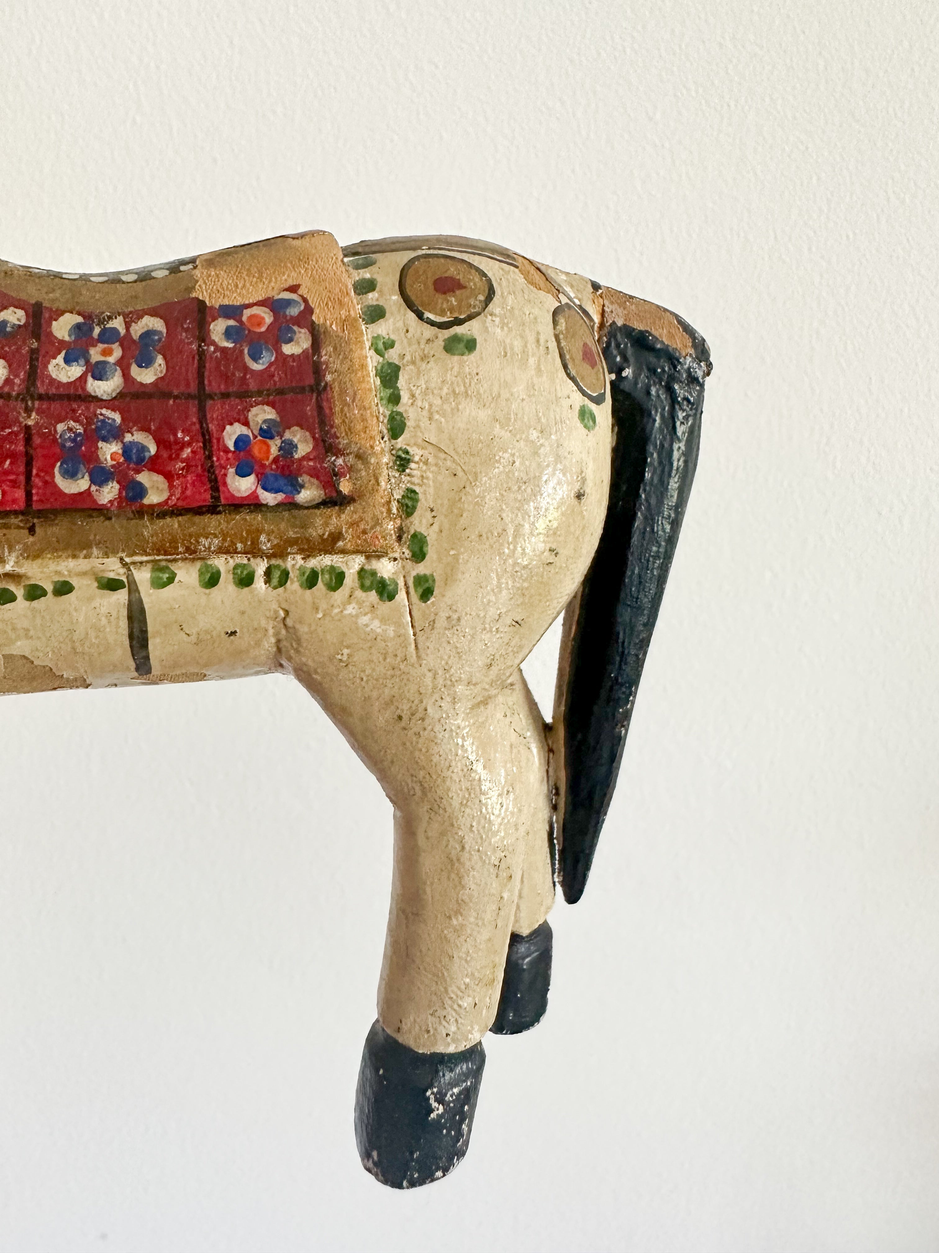 Vintage wooden folk art hand-painted horse - Moppet