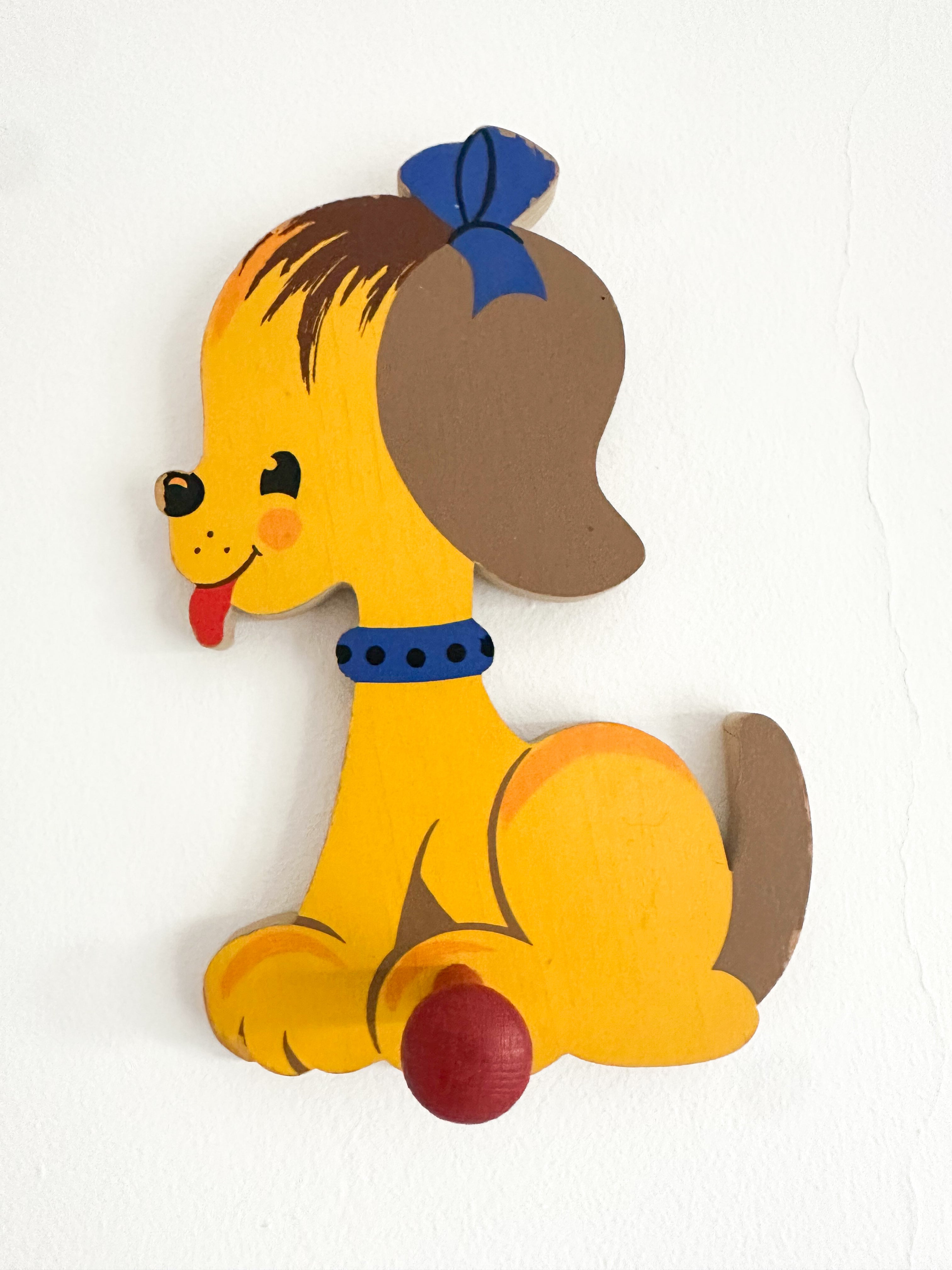 Vintage 1970s German wooden puppy dog wall hook, by Mertens Kunst