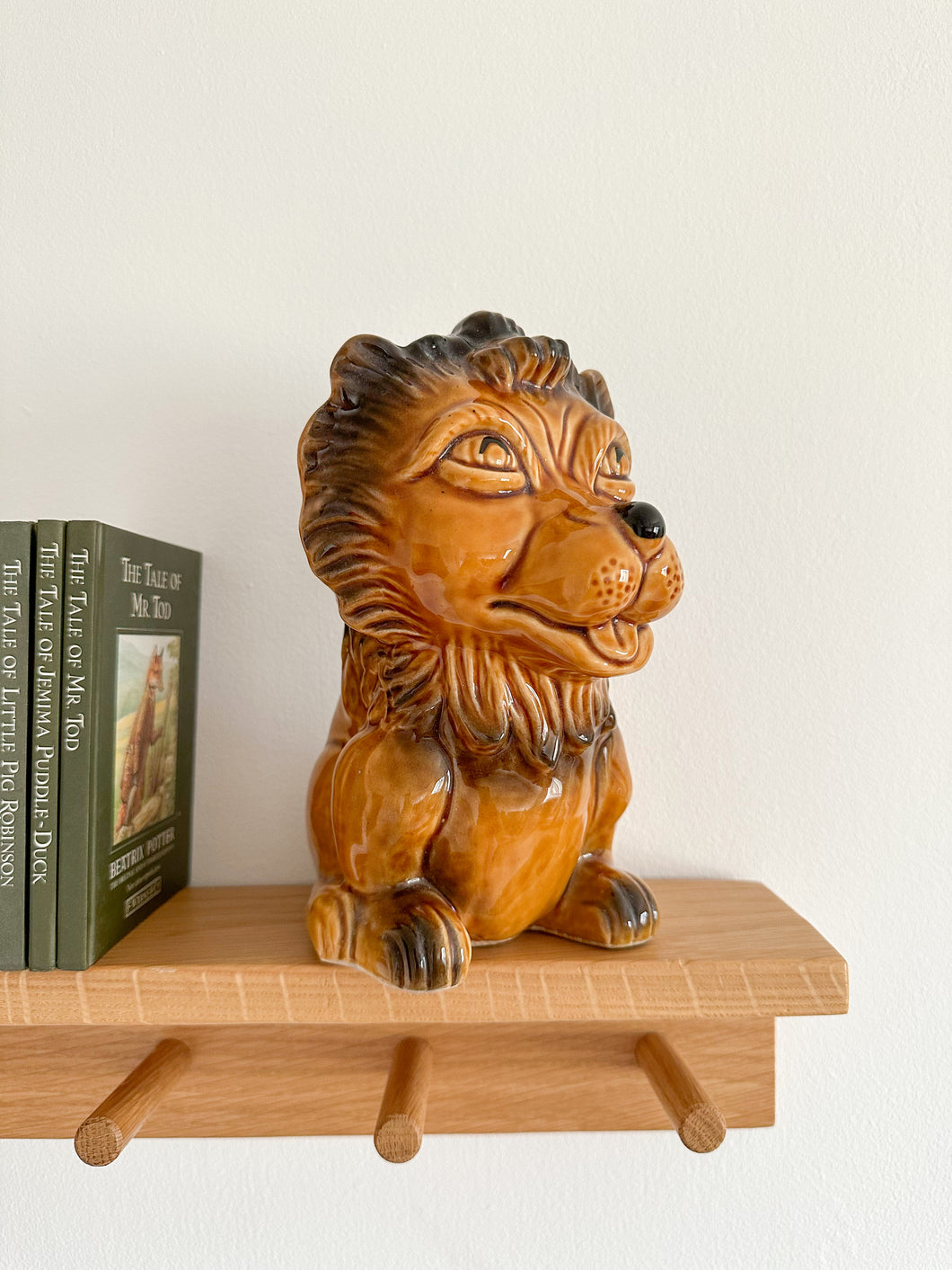 Vintage ceramic lion piggy bank or money box - Moppet