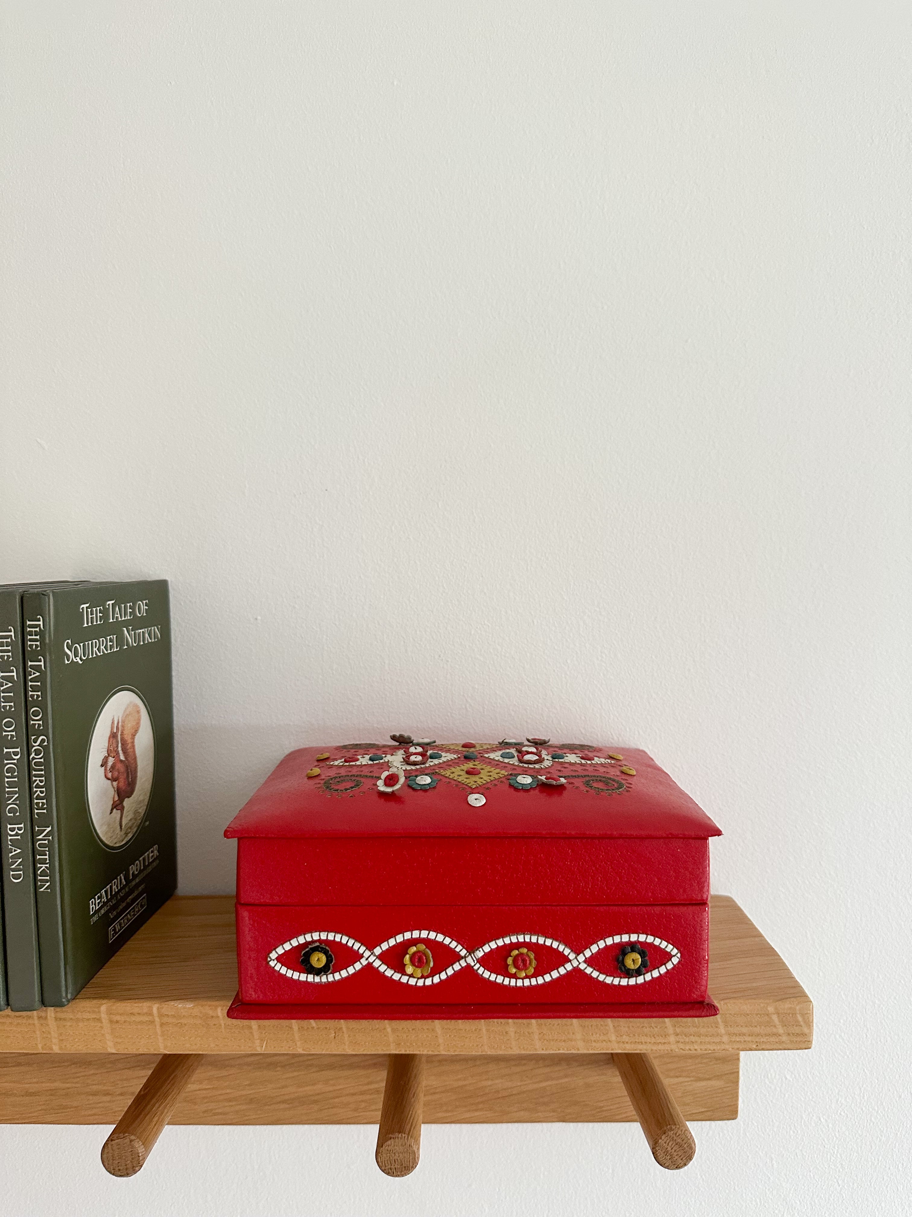 Vintage 1980s red leather embroidered jewellery/treasure box - Moppet