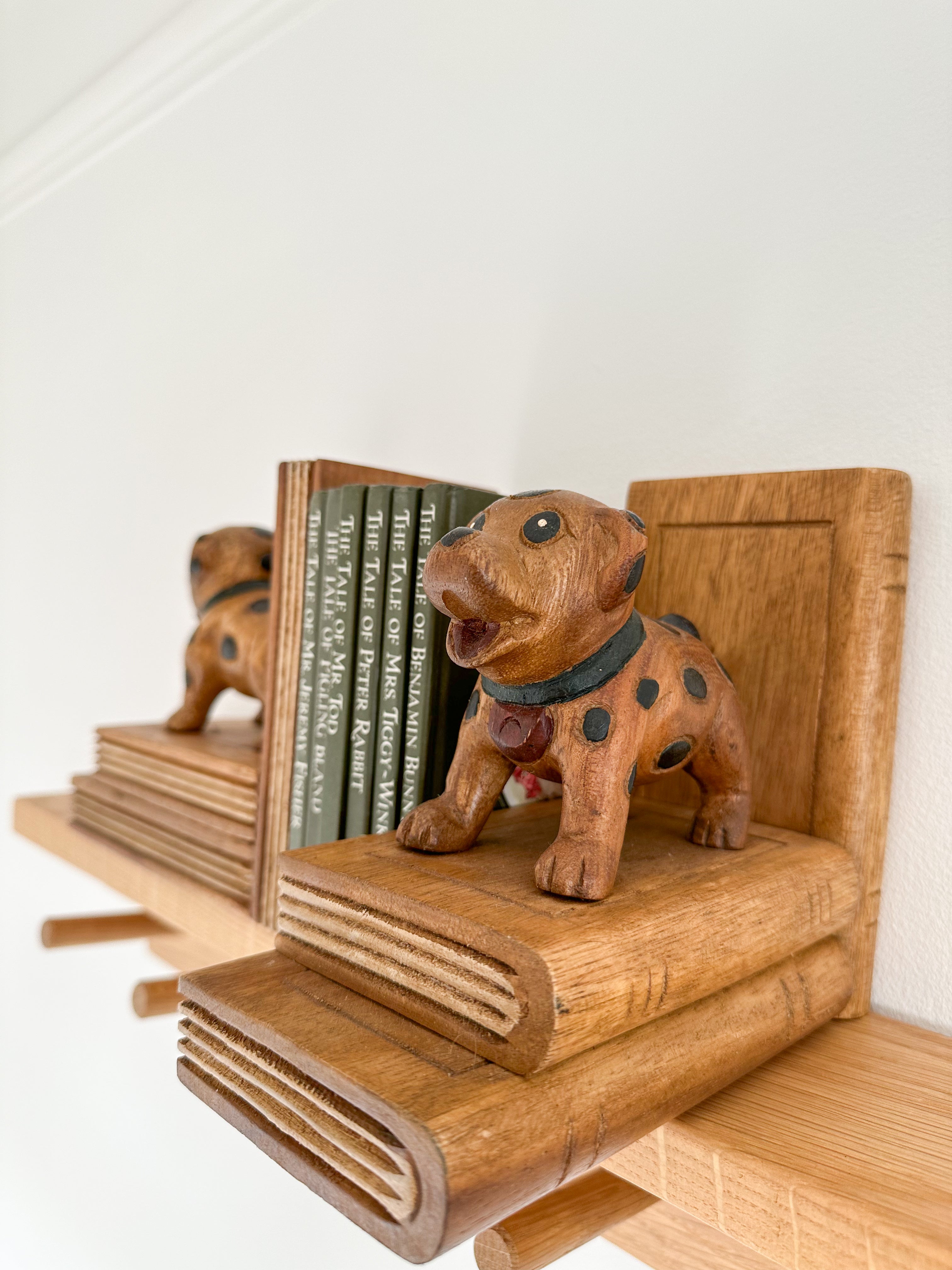 Pair of vintage wooden spotty dog bookends - Moppet