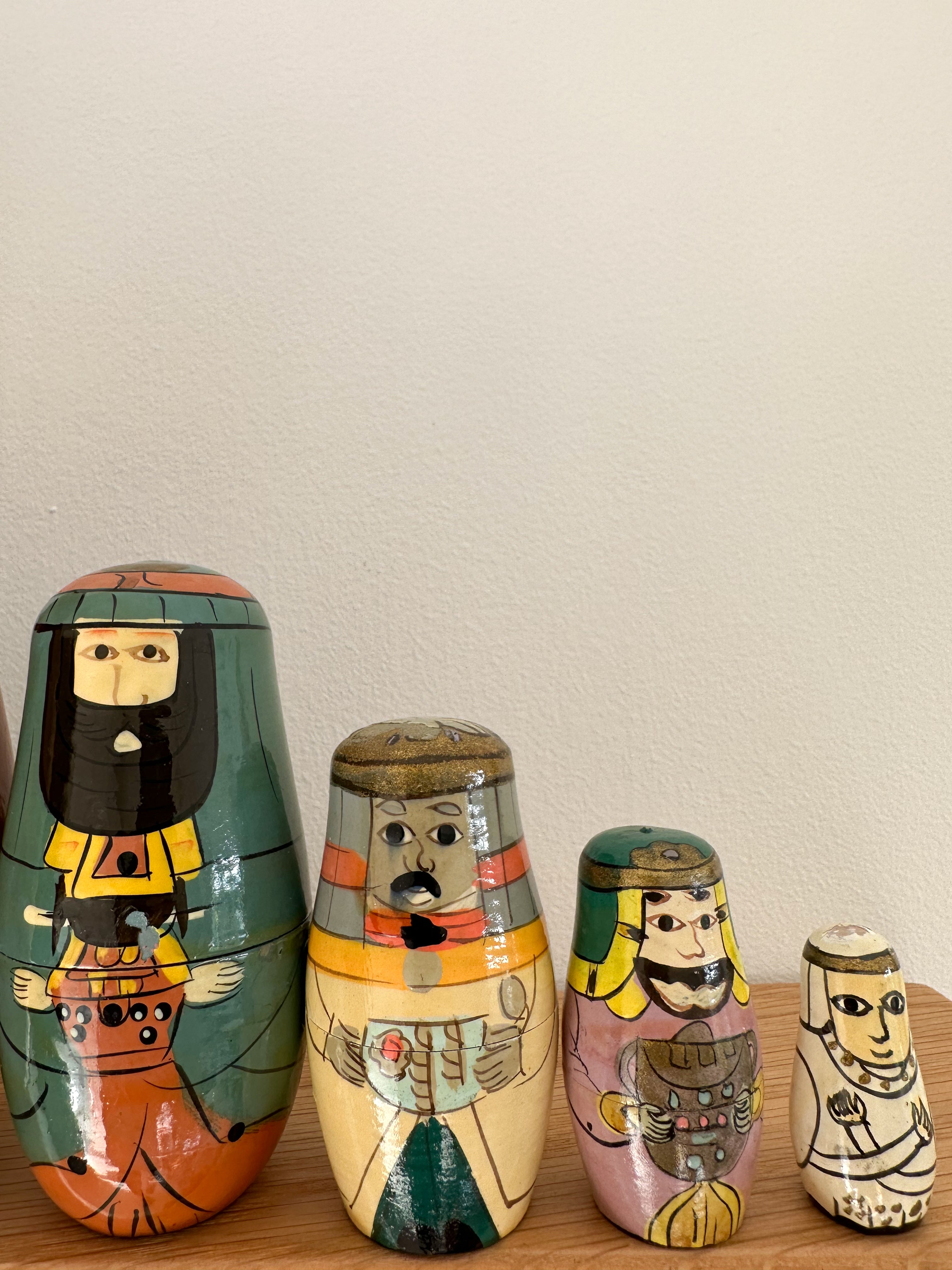 Vintage wooden Christmas nativity Russian Matryoshka dolls - Moppet