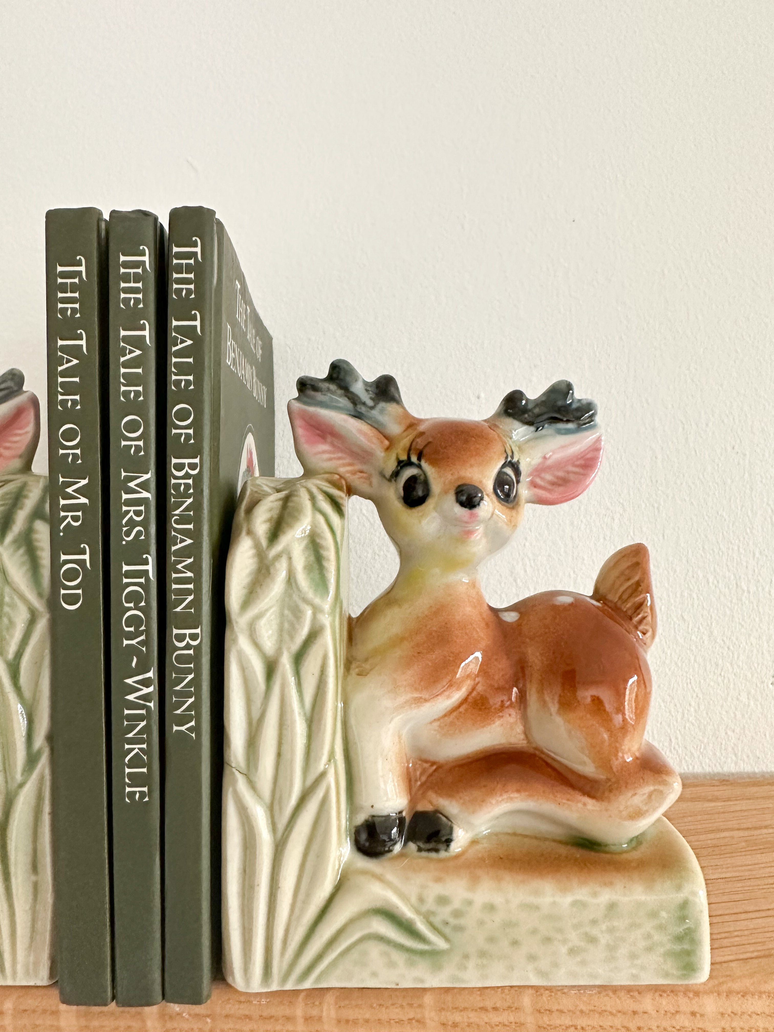 Pair of vintage 1950s ceramic china fawn/deer/Bambi bookends - Moppet