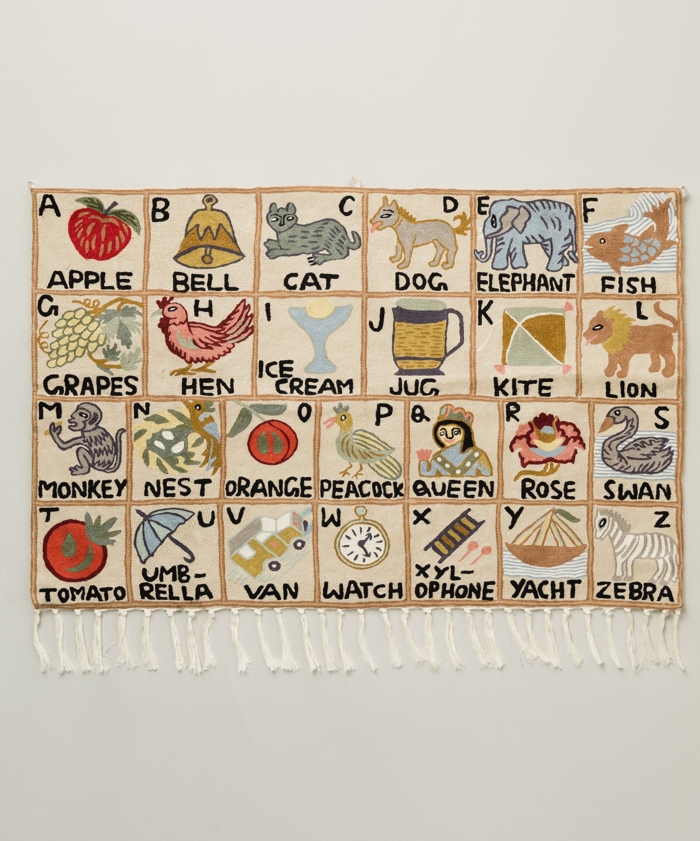Alphabet tapestry, Suru (landscape)