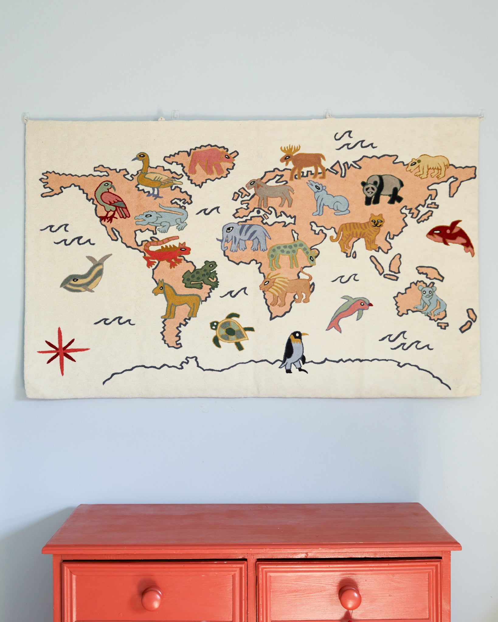 World Map tapestry, Sumbal