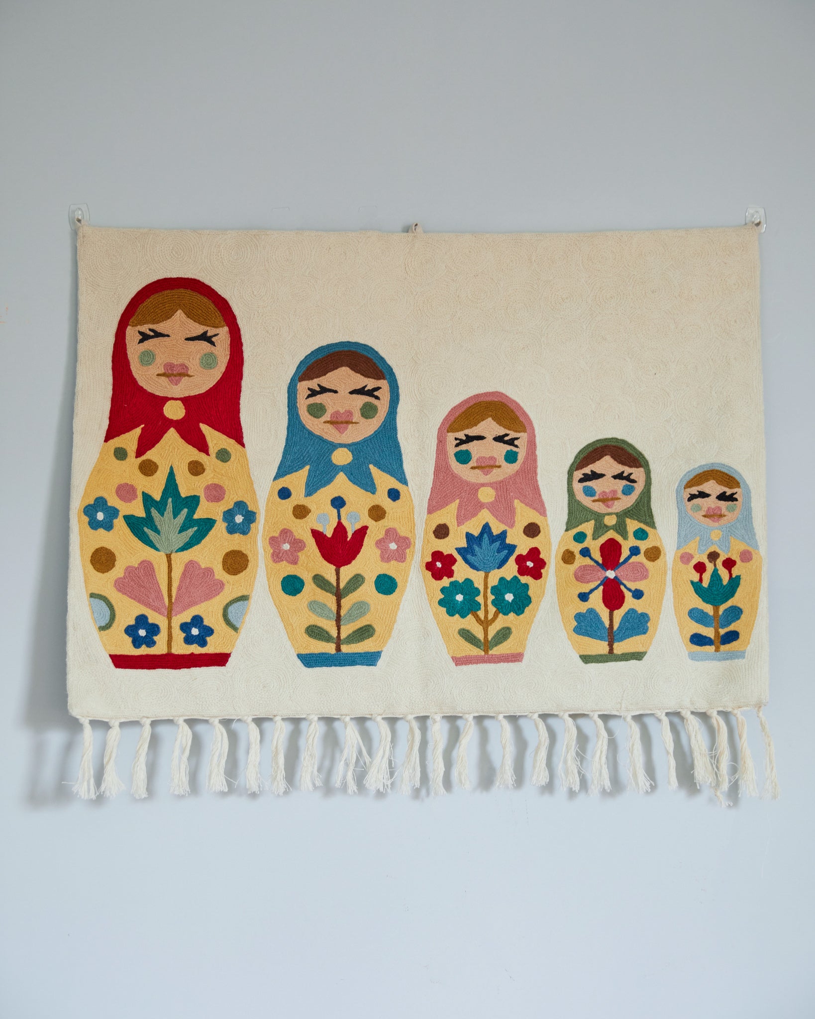 Russian Dolls tapestry, Sumbal