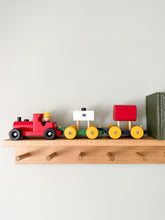 Load image into Gallery viewer, Vintage 1950s wooden train, by Escor, British made - Moppet
