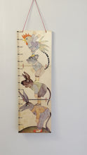 Load and play video in Gallery viewer, Vintage &#39;Musicians of Bremen&#39; animal themed wooden height chart / growth chart / measuring stick, by Italian toy brand Sevi 1831
