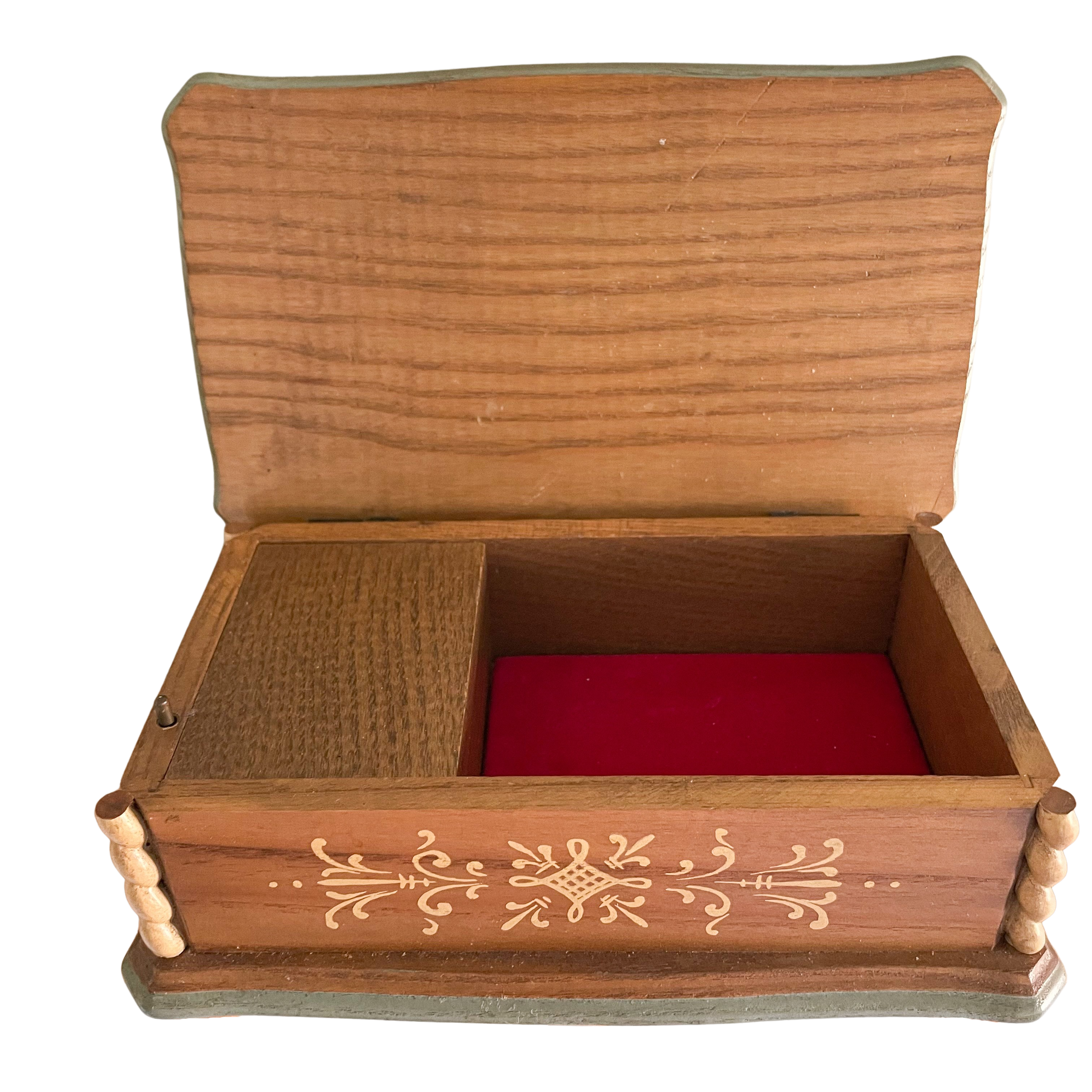 Vintage 1950s Italian hand-carved and painted wooden music box with floral motif - Moppet