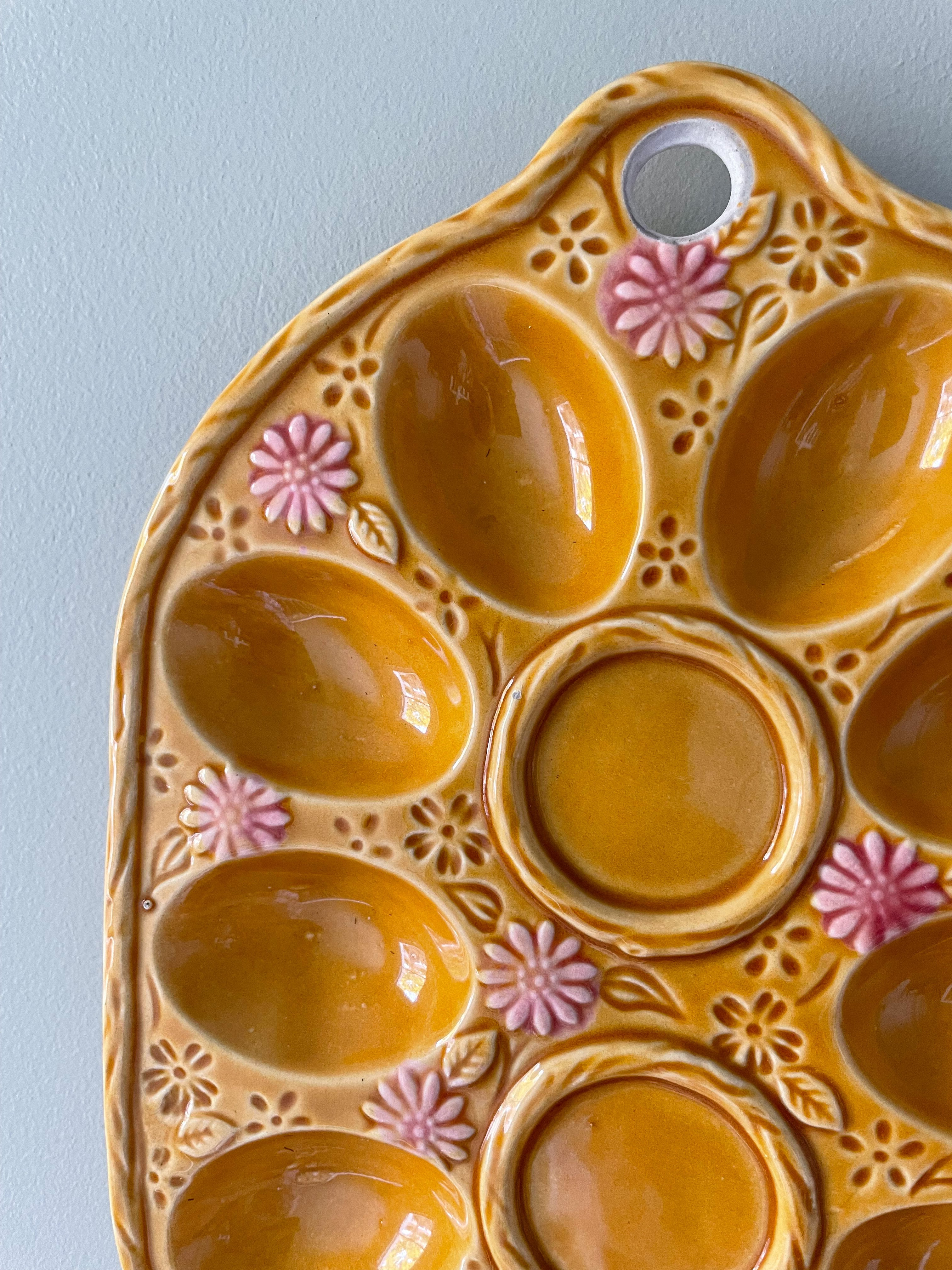 Vintage Japanese ceramic wall-hanging Easter egg dish or tray, yellow - Moppet