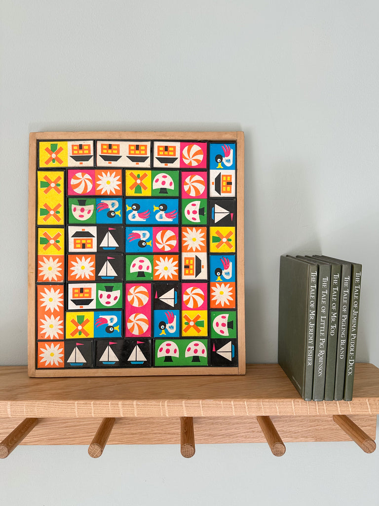 Vintage domino set in display frame - Moppet