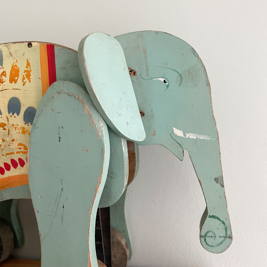 Vintage wooden pull-along elephant, folk art - Moppet