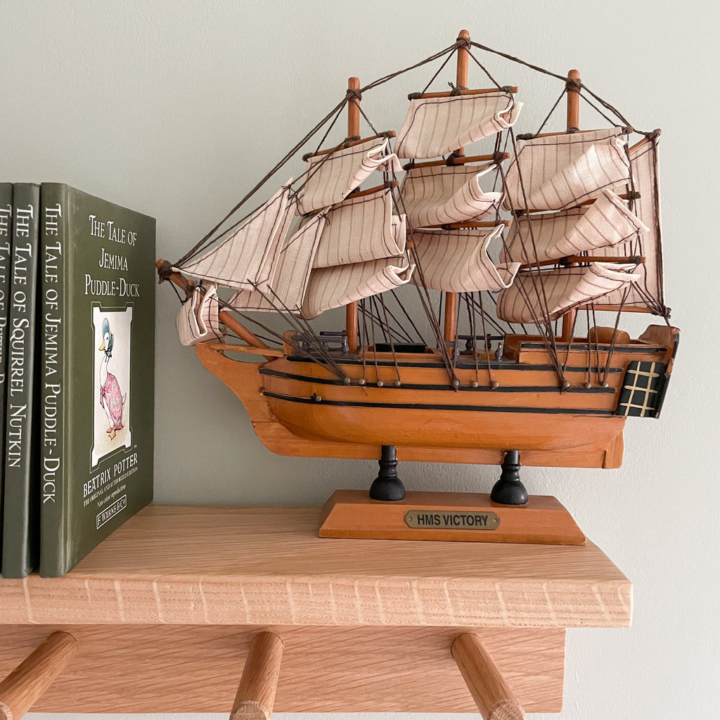 Vintage wooden model sailing ship ‘HMS Victory’ - Moppet