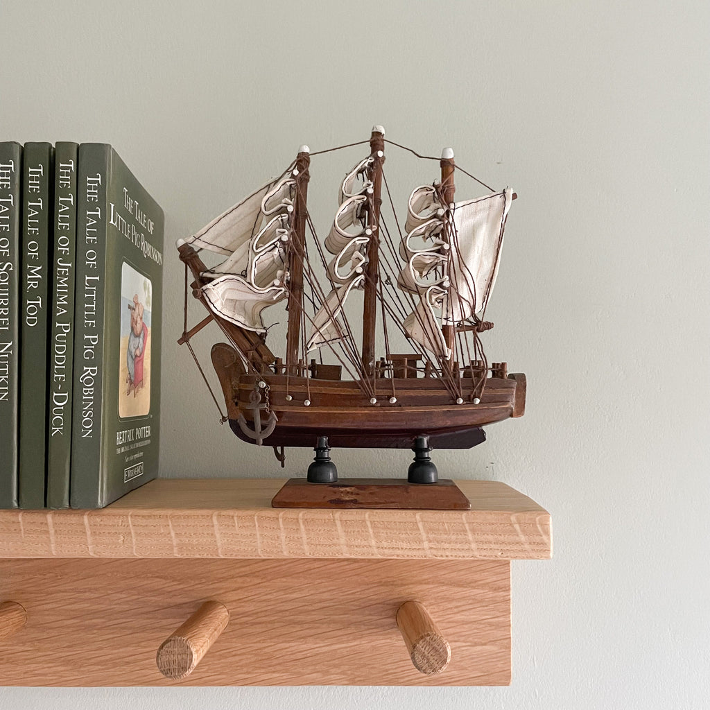 Vintage wooden model sailing ship - Moppet