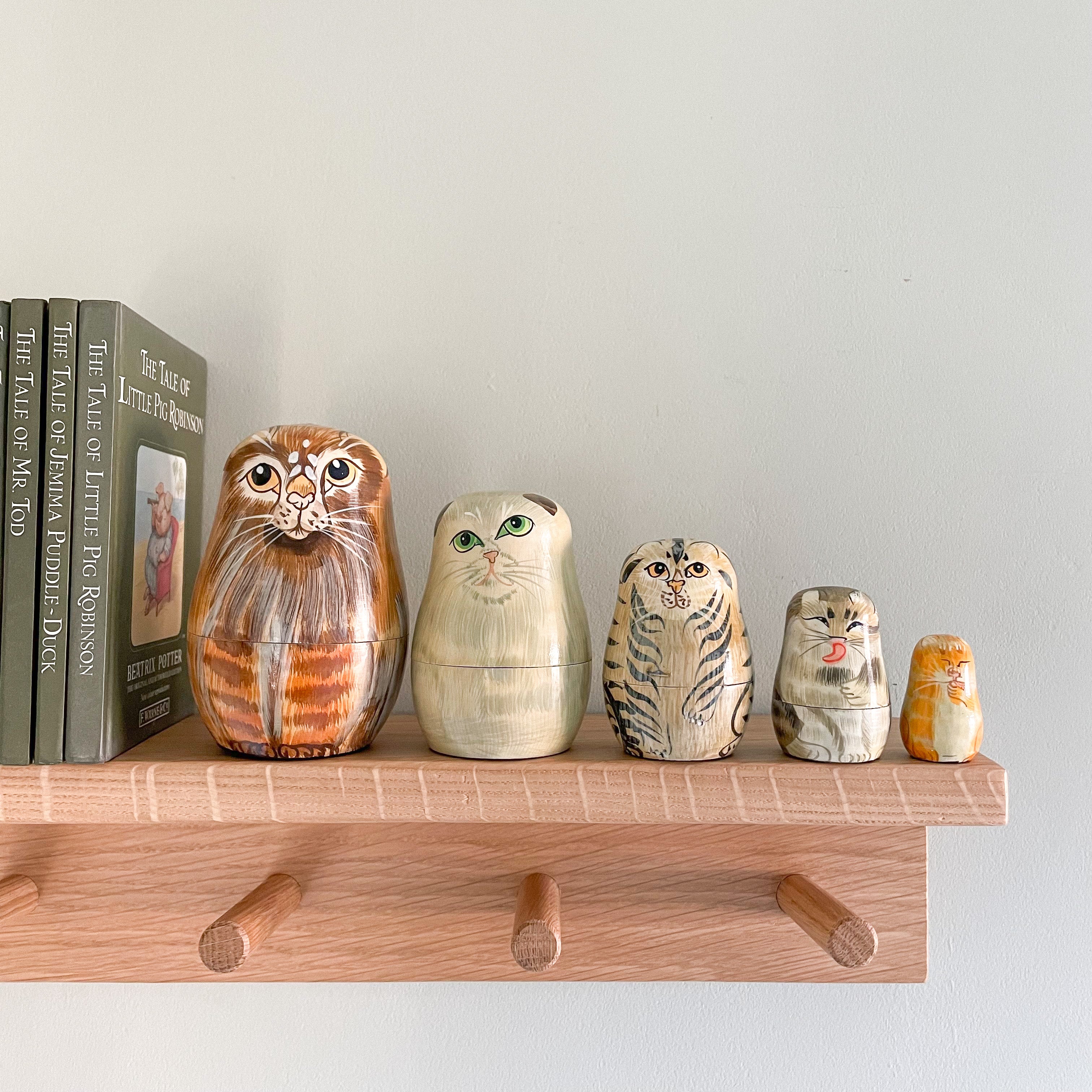 Vintage wooden nesting cat ‘Russian’ dolls - Moppet