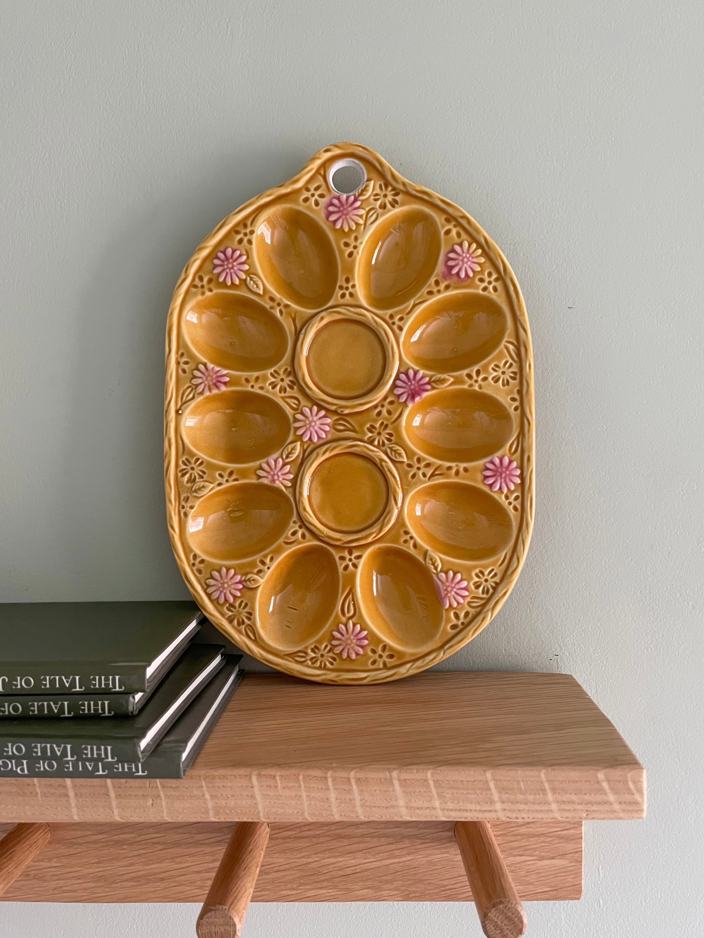 Vintage Japanese ceramic wall-hanging Easter egg dish or tray, yellow - Moppet