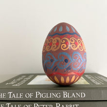 Load image into Gallery viewer, Vintage hand-painted folk art wooden egg decoration on pedastal - Moppet

