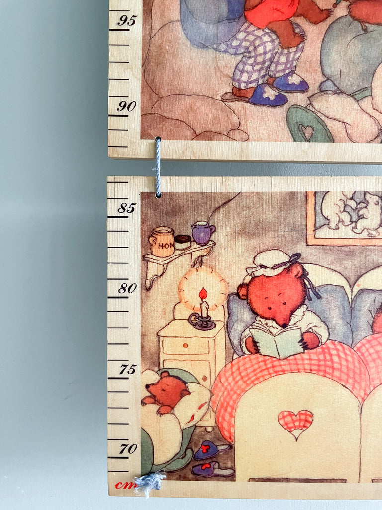 Vintage ‘Three Bears’ wooden height chart / growth chart / measuring stick, by Italian toy brand Sevi 1831 - Moppet