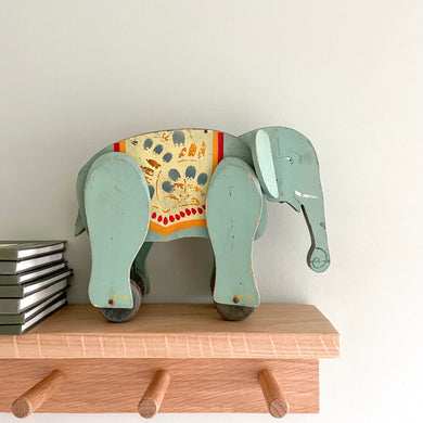 Vintage wooden pull-along elephant, folk art - Moppet